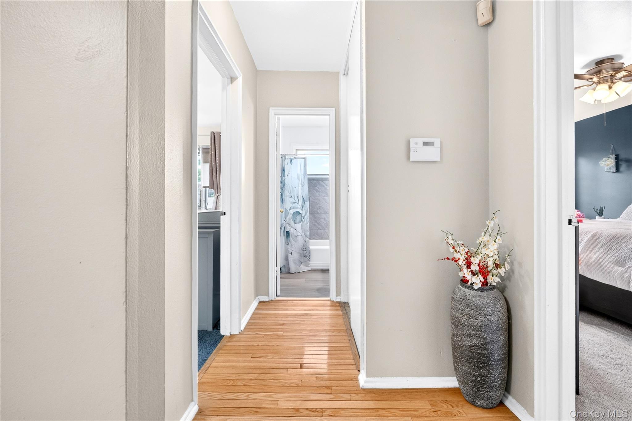 52 Lawrence Drive D Property Photo 25