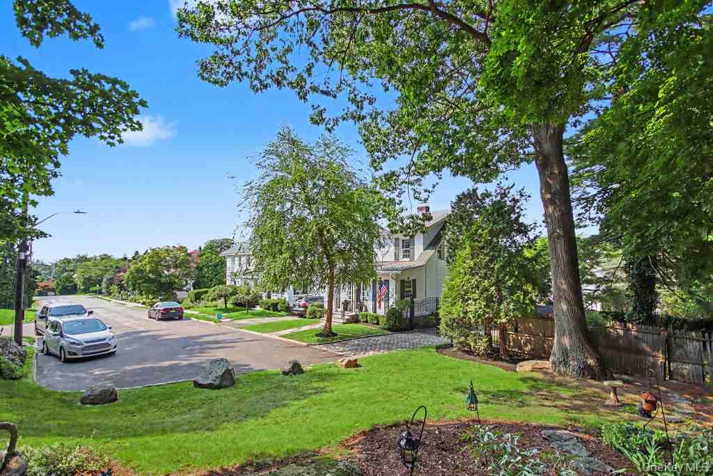 73 Clinton Avenue Property Photo 42