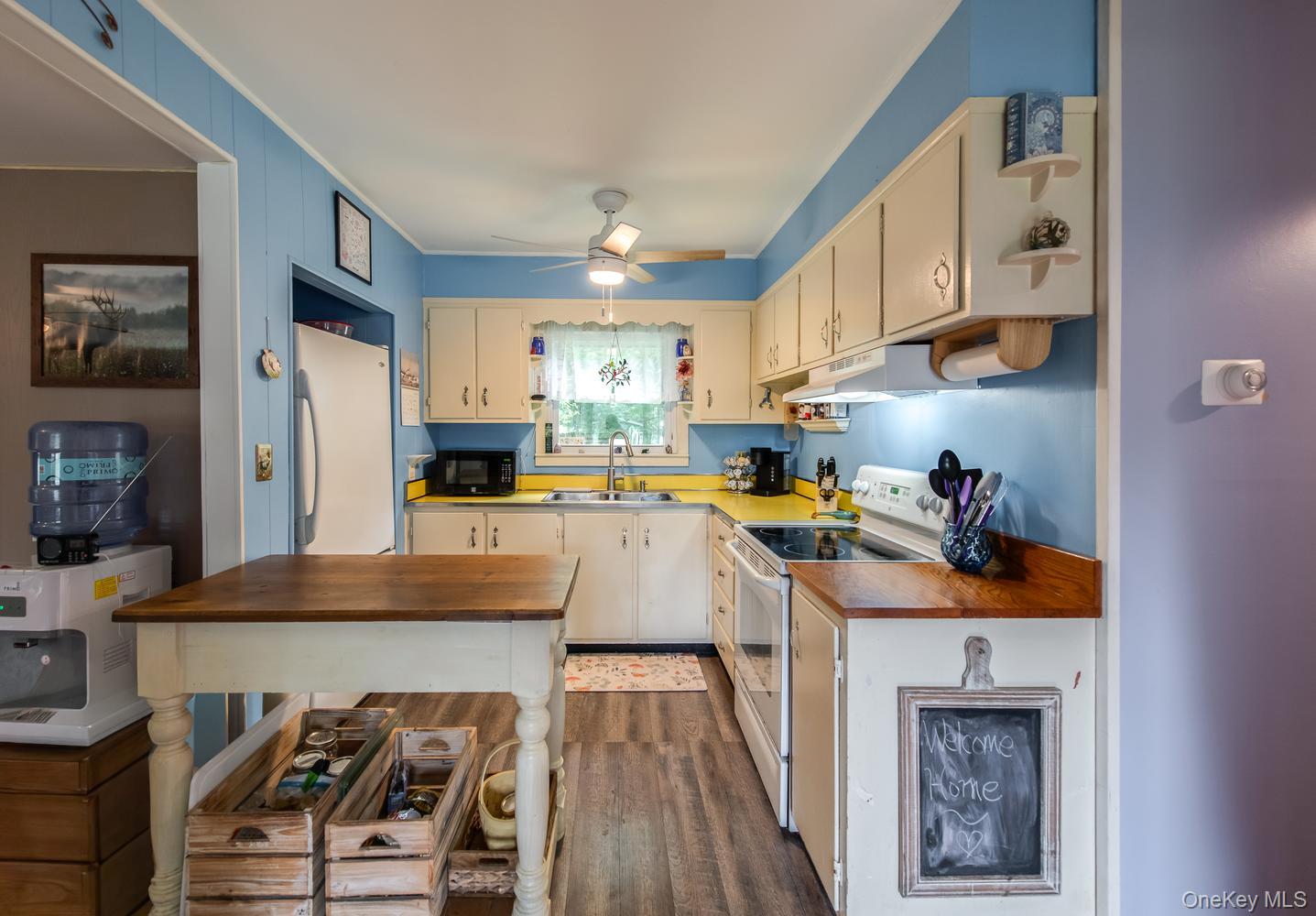 8 Loyola Road Property Photo 8