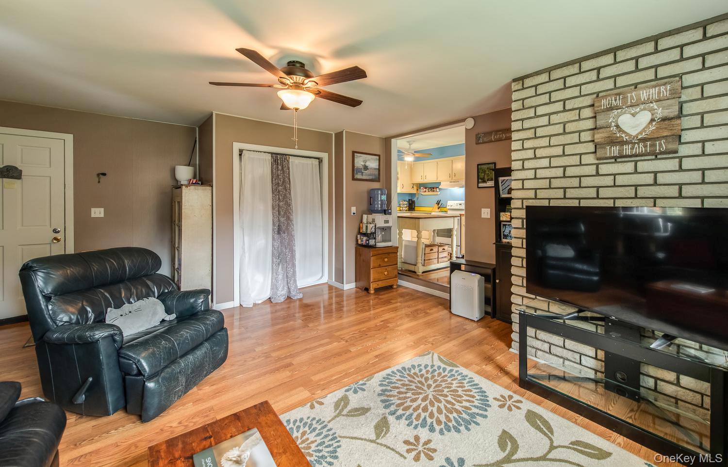 8 Loyola Road Property Photo 12
