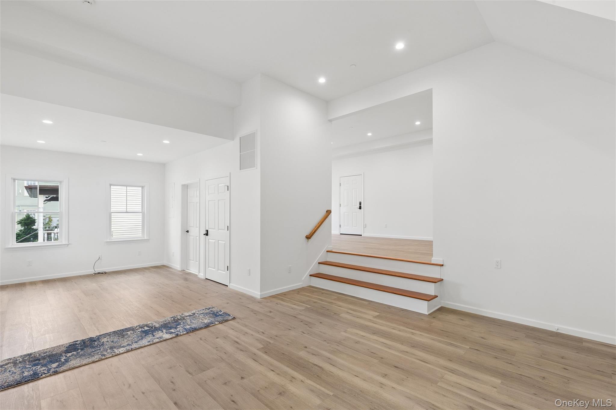 413a 1st Street Property Photo 5