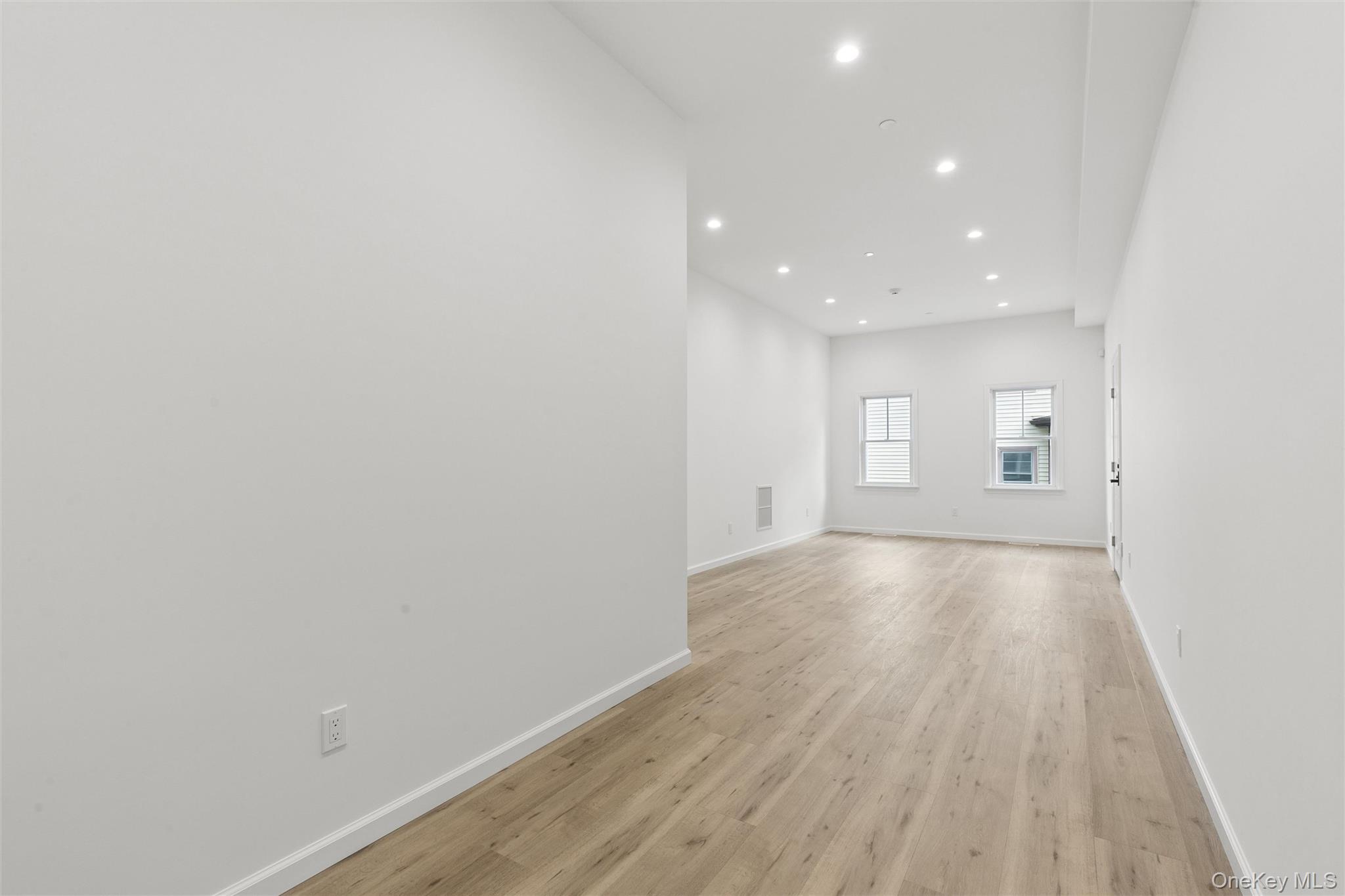 413a 1st Street Property Photo 10
