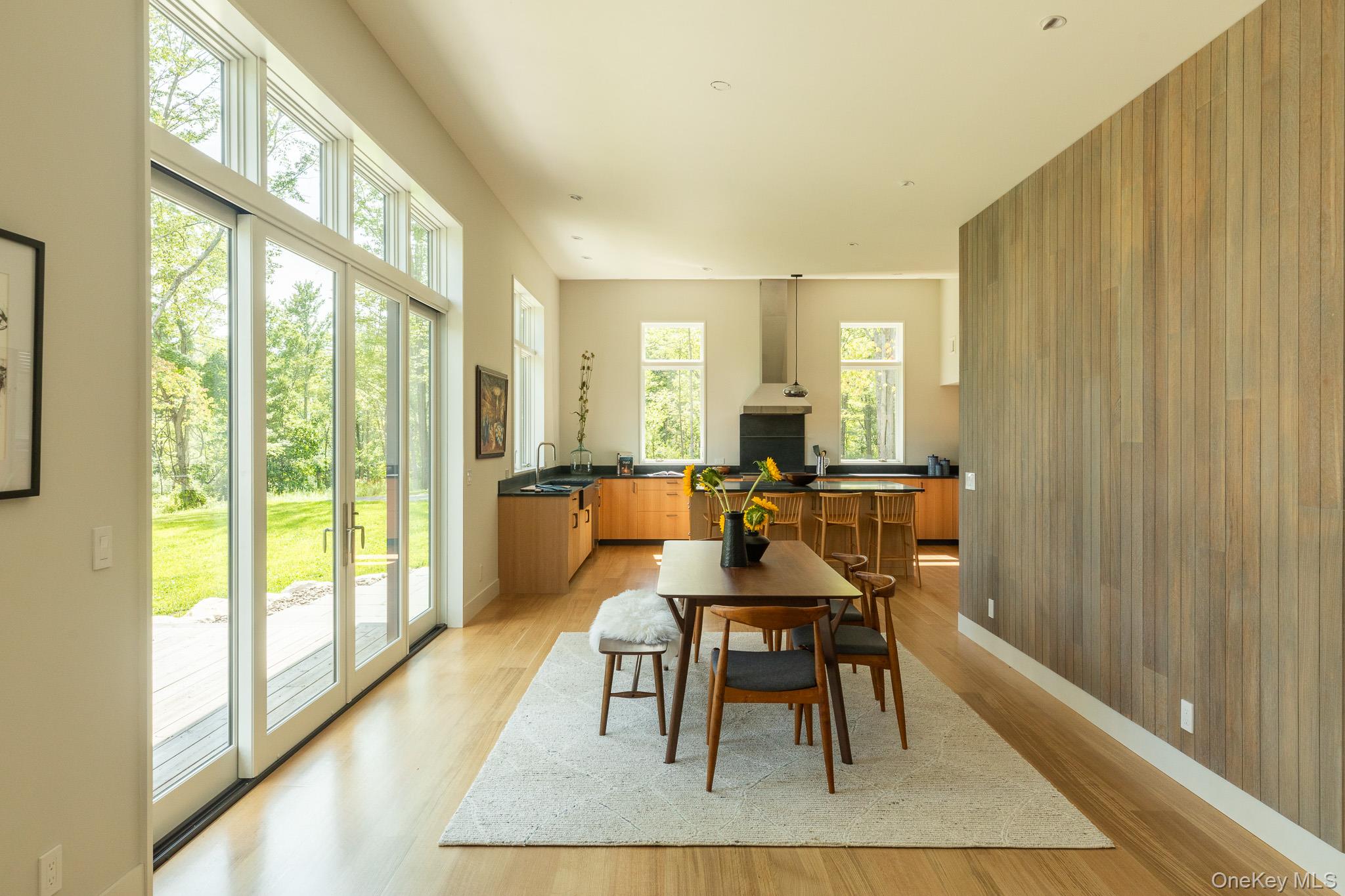 195 Mohonk Road Property Photo 15