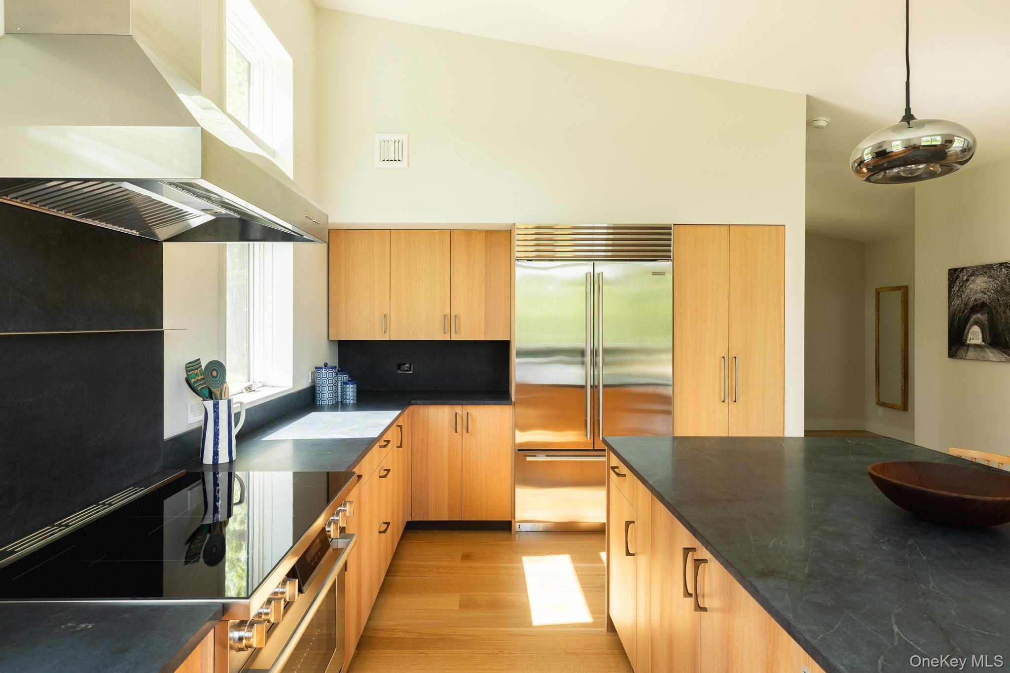 195 Mohonk Road Property Photo 19