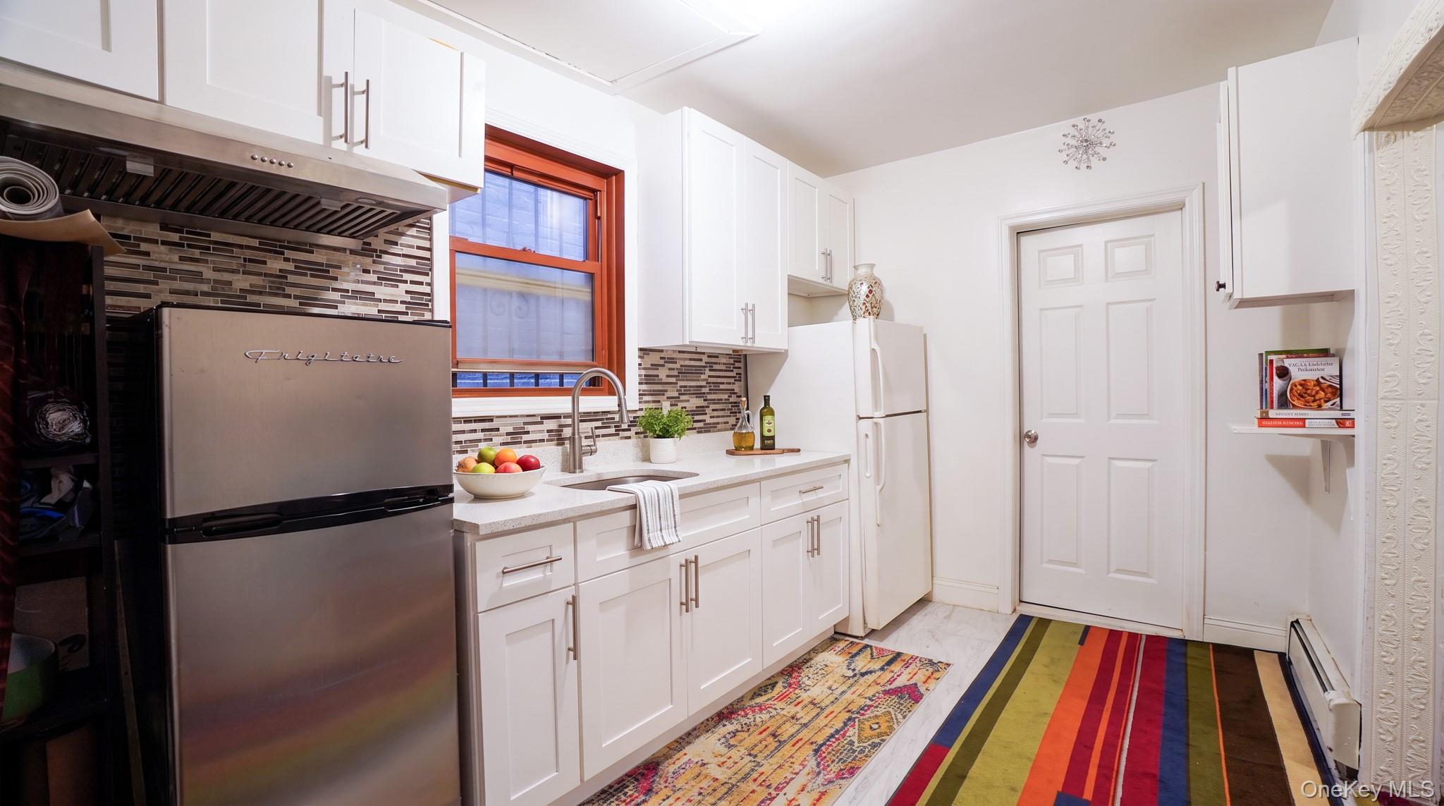 10640 Sutphin Boulevard Property Photo 10