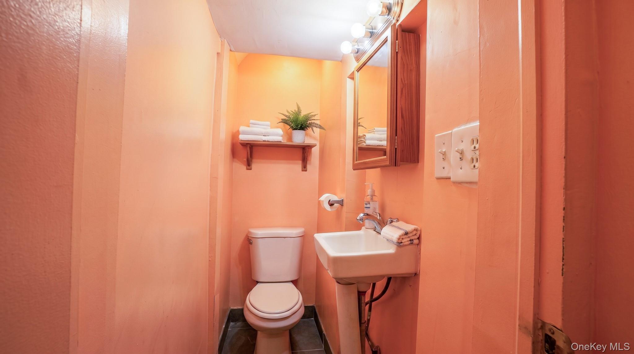 10640 Sutphin Boulevard Property Photo 24