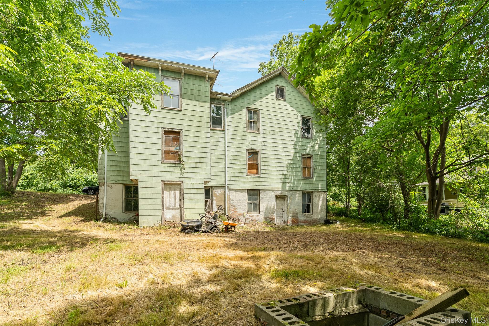 50 Maple Street Property Photo 22