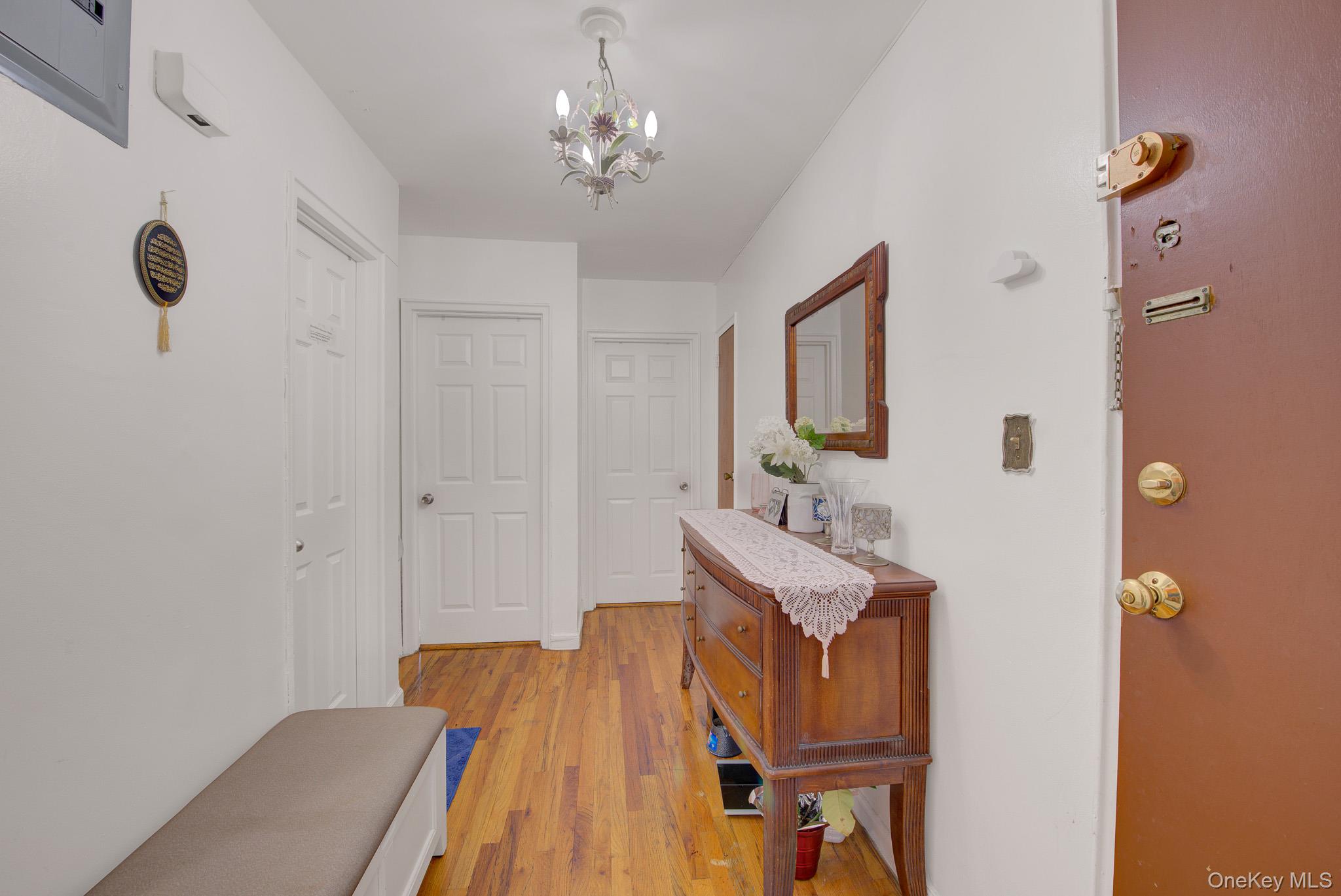 3033 72nd Street Property Photo 4