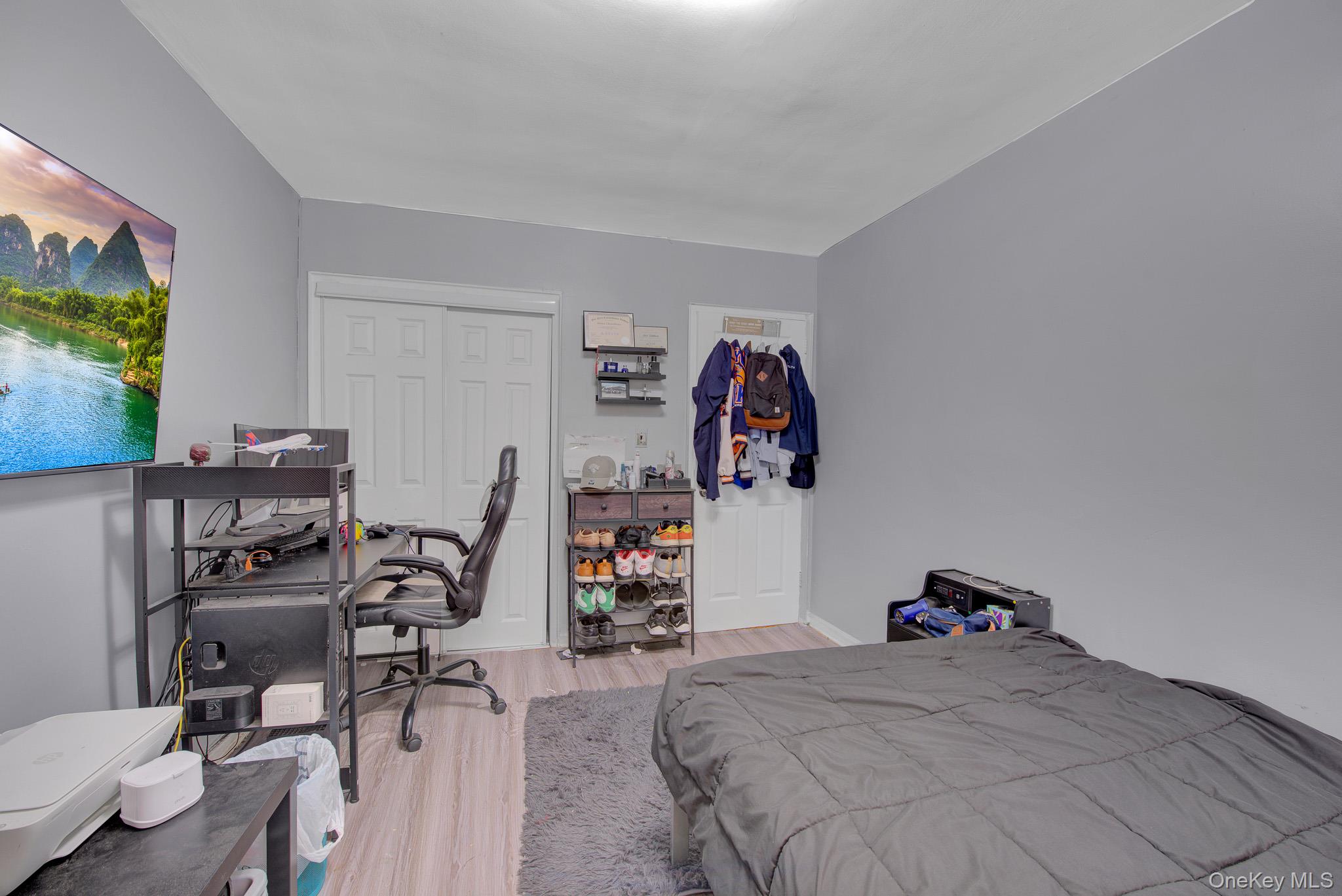 3033 72nd Street Property Photo 16