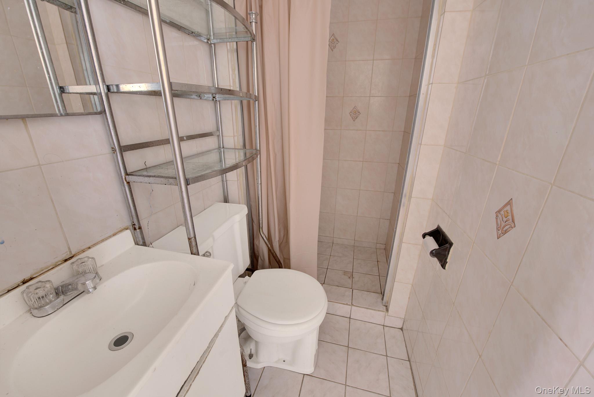 3033 72nd Street Property Photo 21