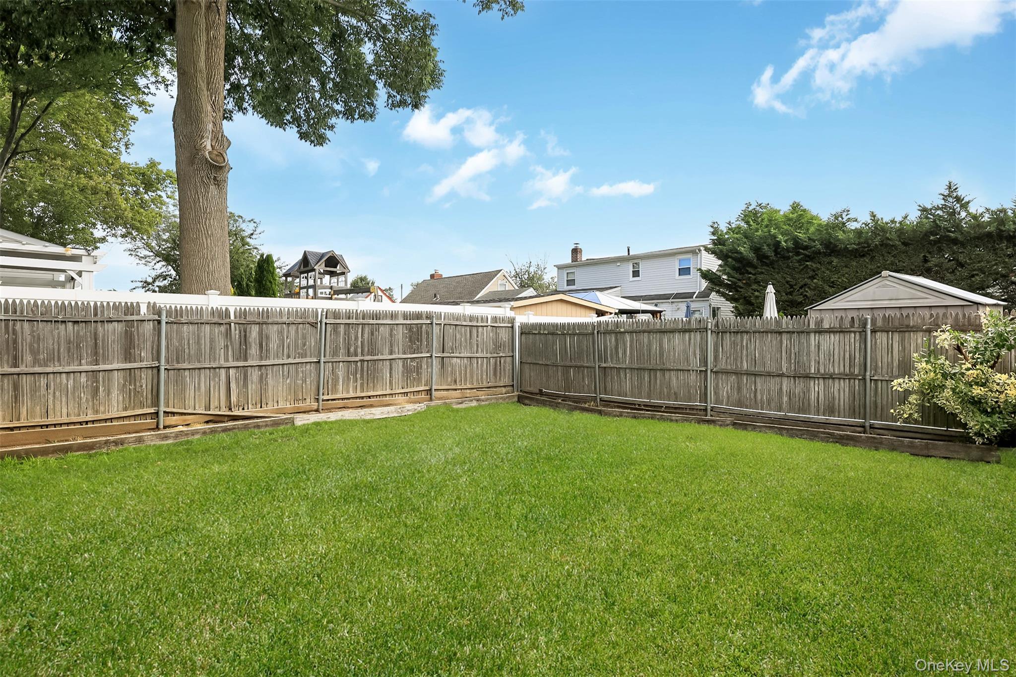 109 Henrietta Avenue Property Photo 20