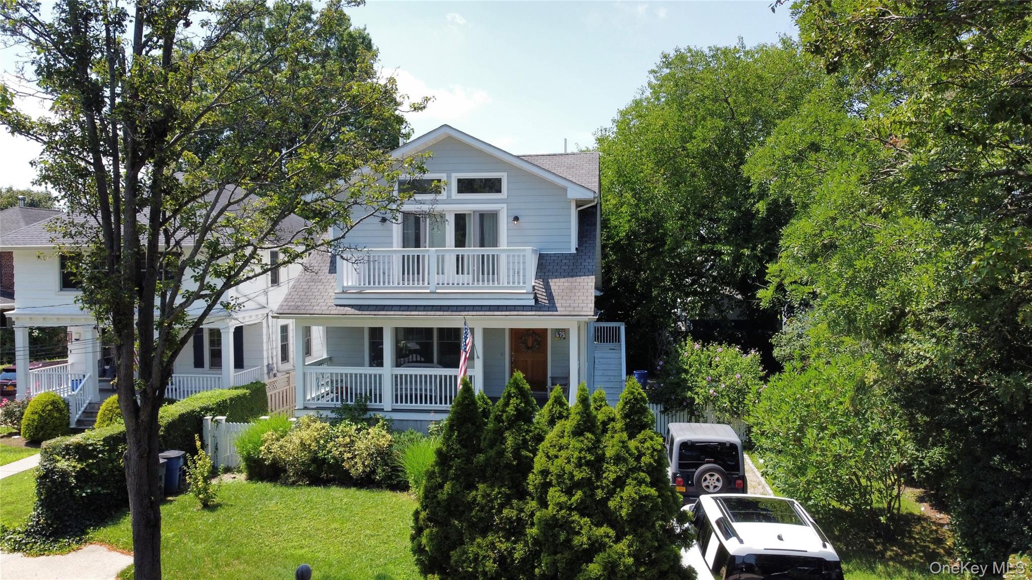 675 King Avenue Property Photo 1