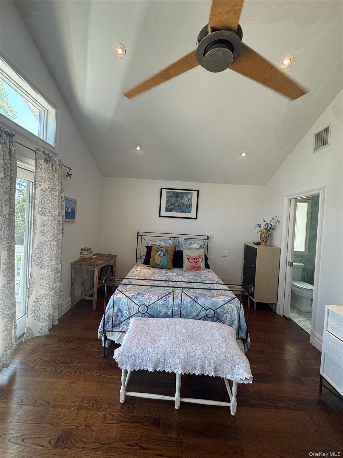 675 King Avenue Property Photo 11