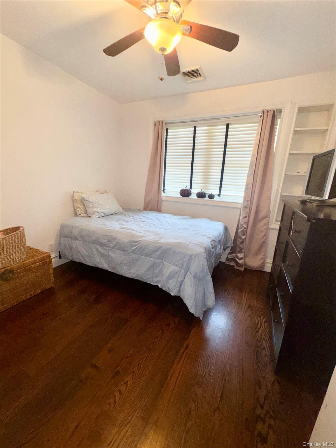675 King Avenue Property Photo 15