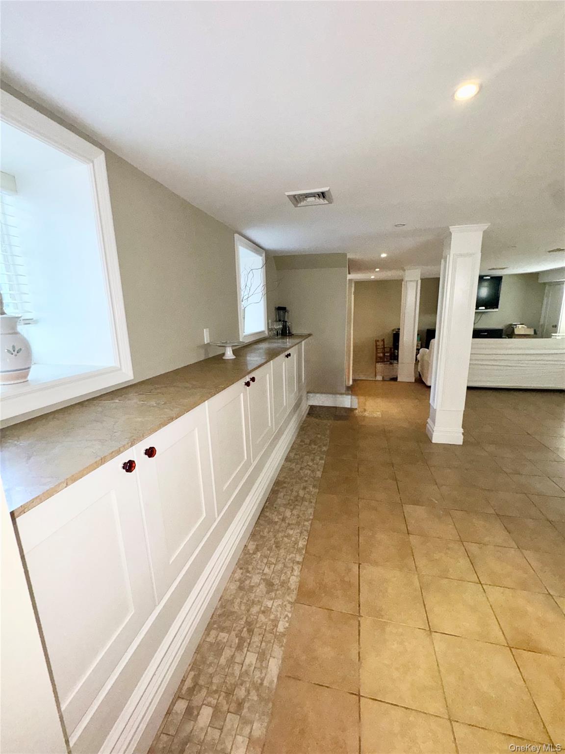 675 King Avenue Property Photo 19