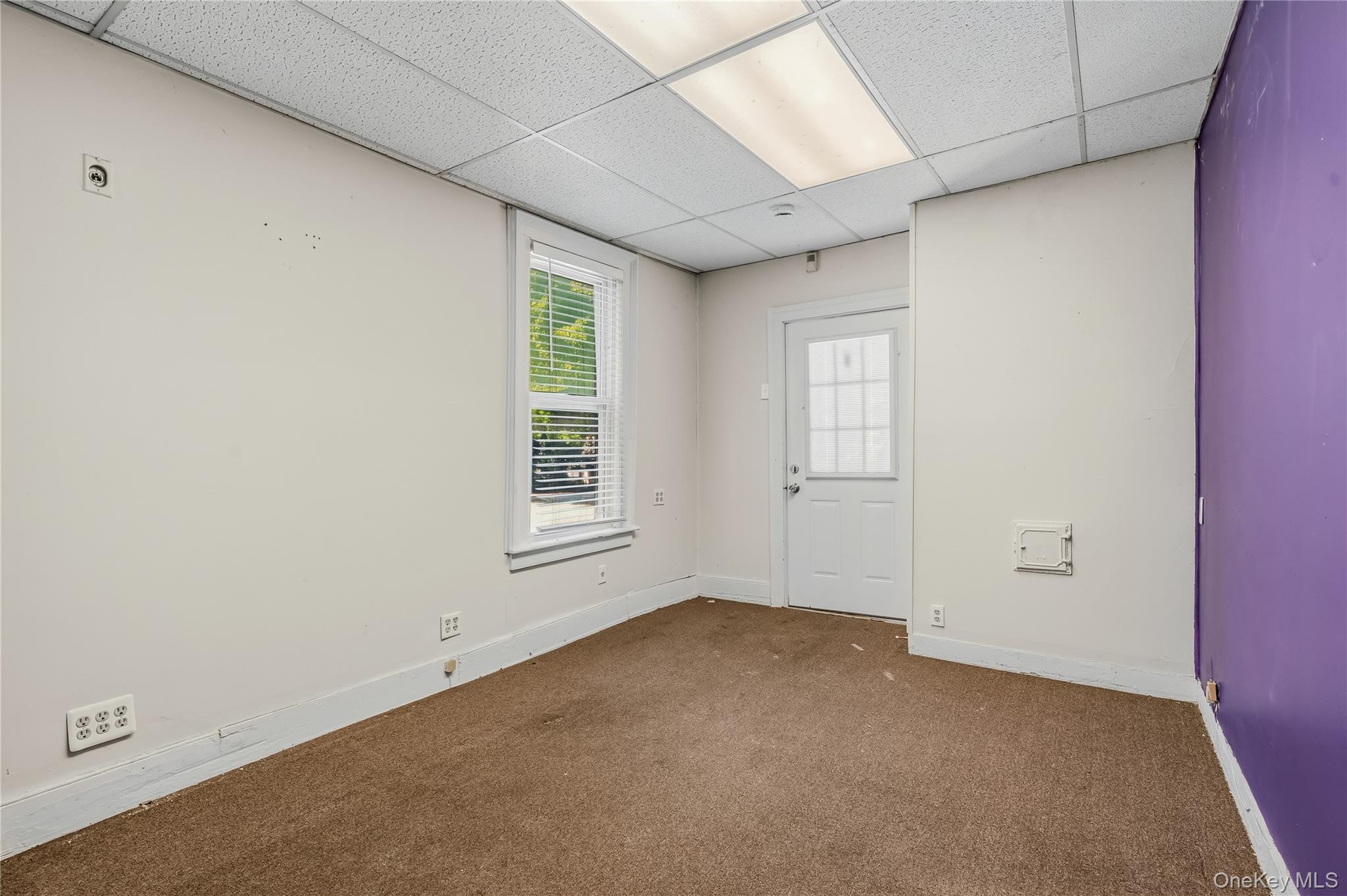 131 Wickham Ave Property Photo 8