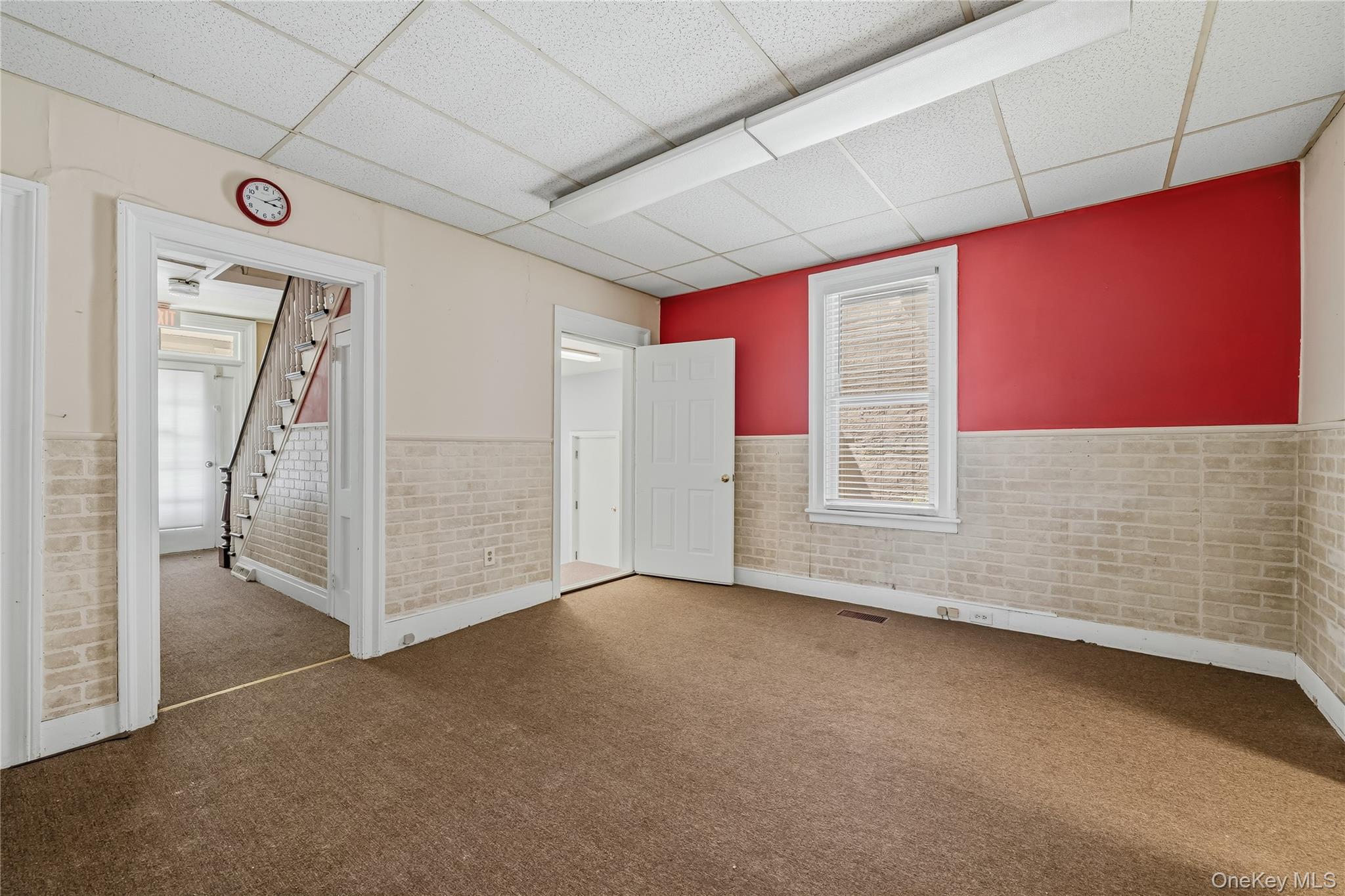 131 Wickham Ave Property Photo 11