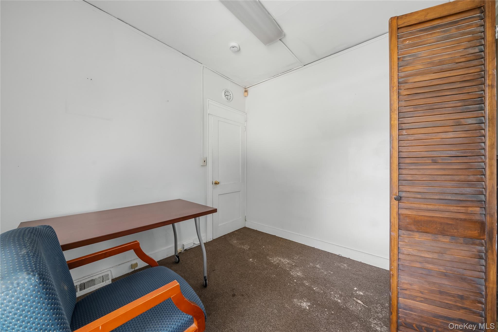 131 Wickham Ave Property Photo 14