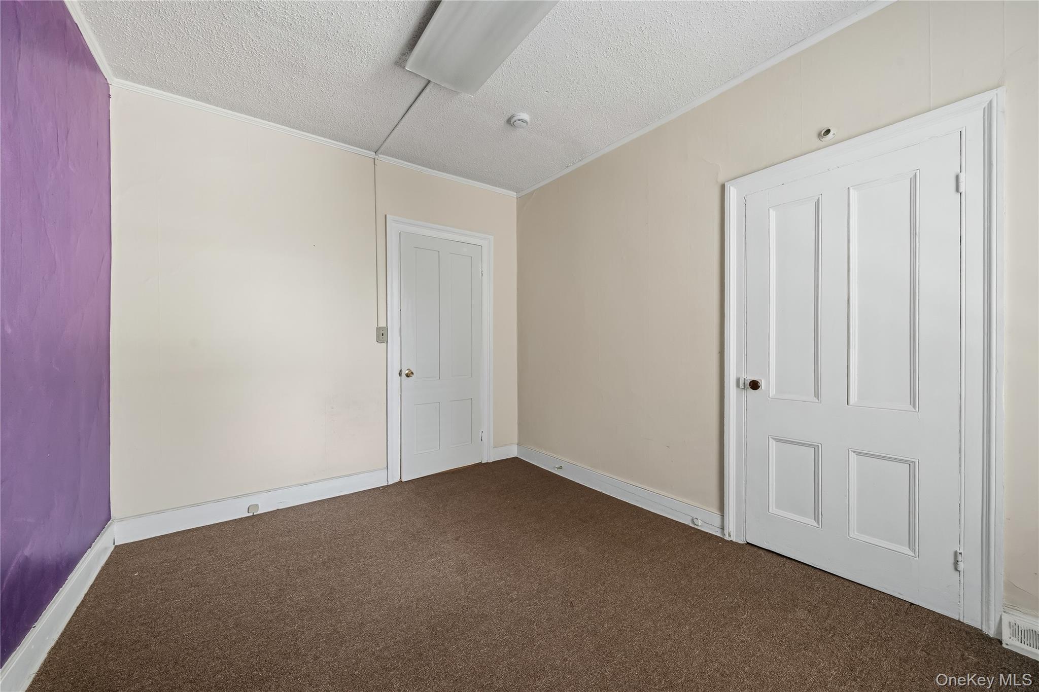 131 Wickham Ave Property Photo 18