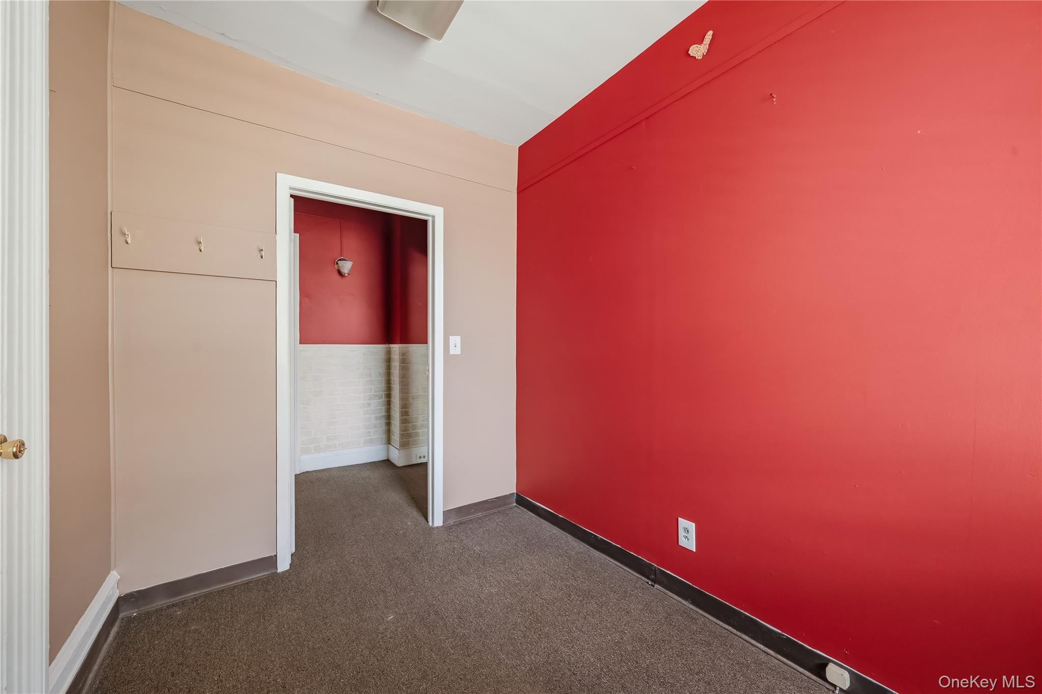 131 Wickham Ave Property Photo 23