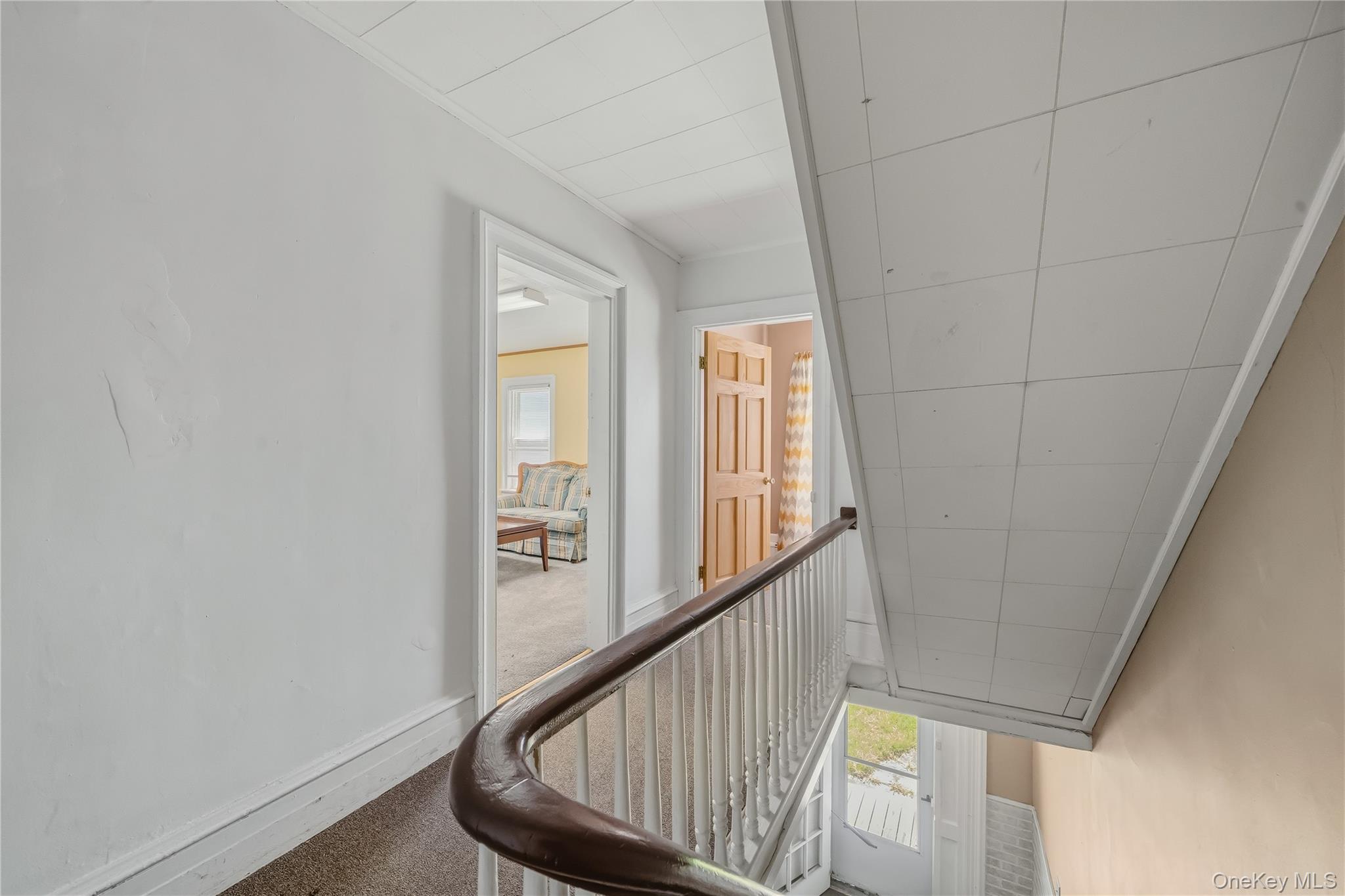 131 Wickham Ave Property Photo 30
