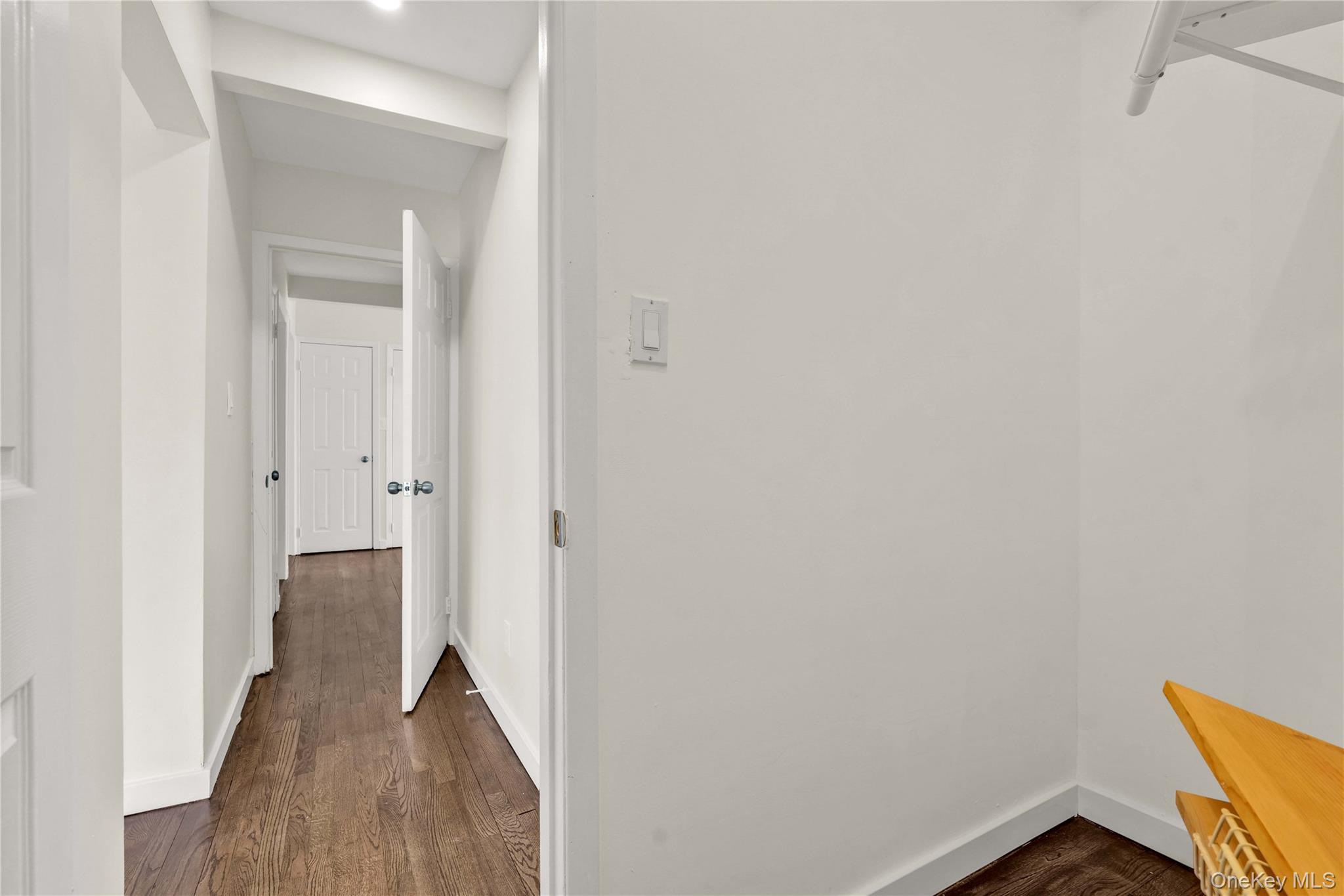 67-07 Selfridge Street 3rd Floor Property Photo 18