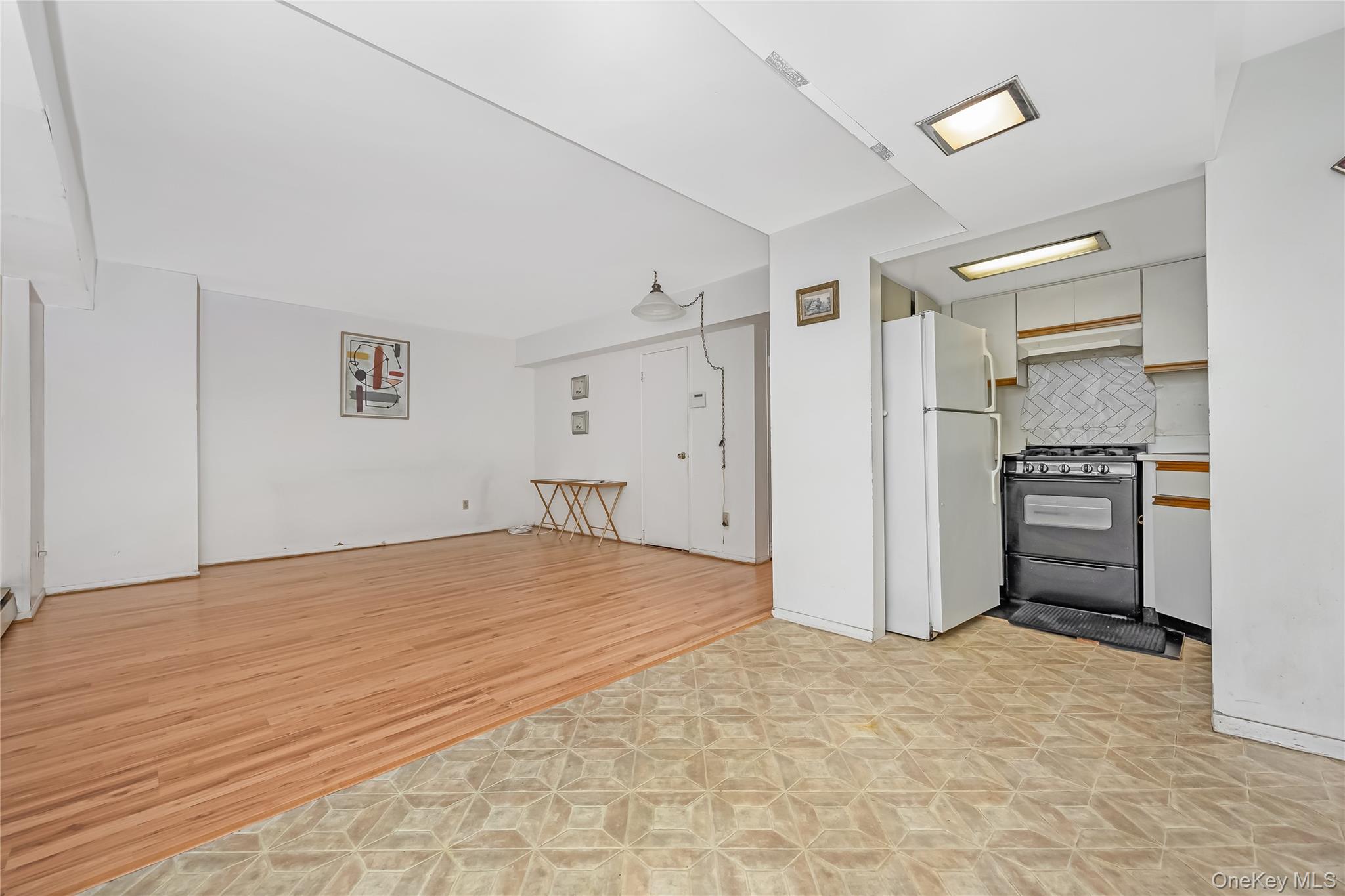 51 Edwards Street T Property Photo 7