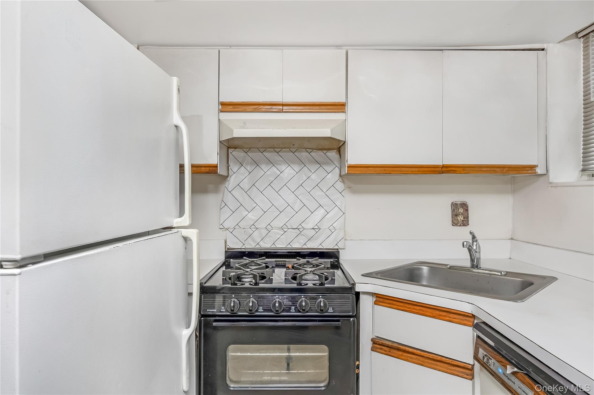 51 Edwards Street T Property Photo 10
