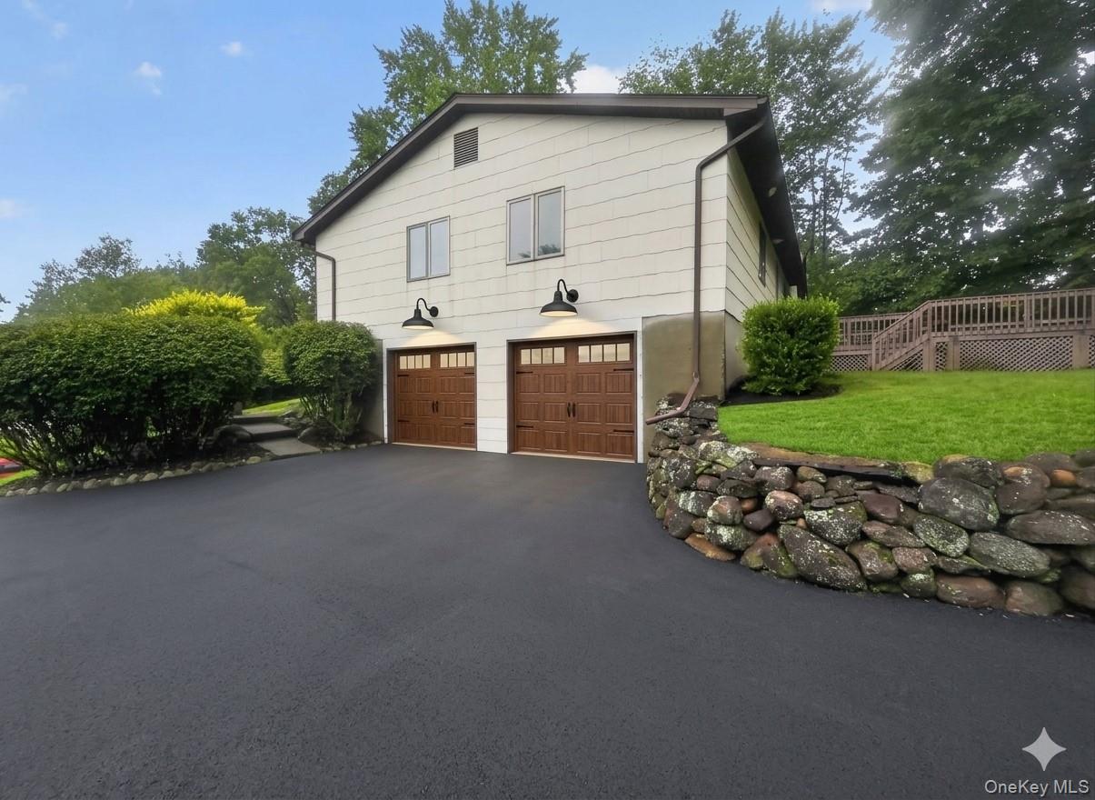 211 Waters Edge Property Photo 15
