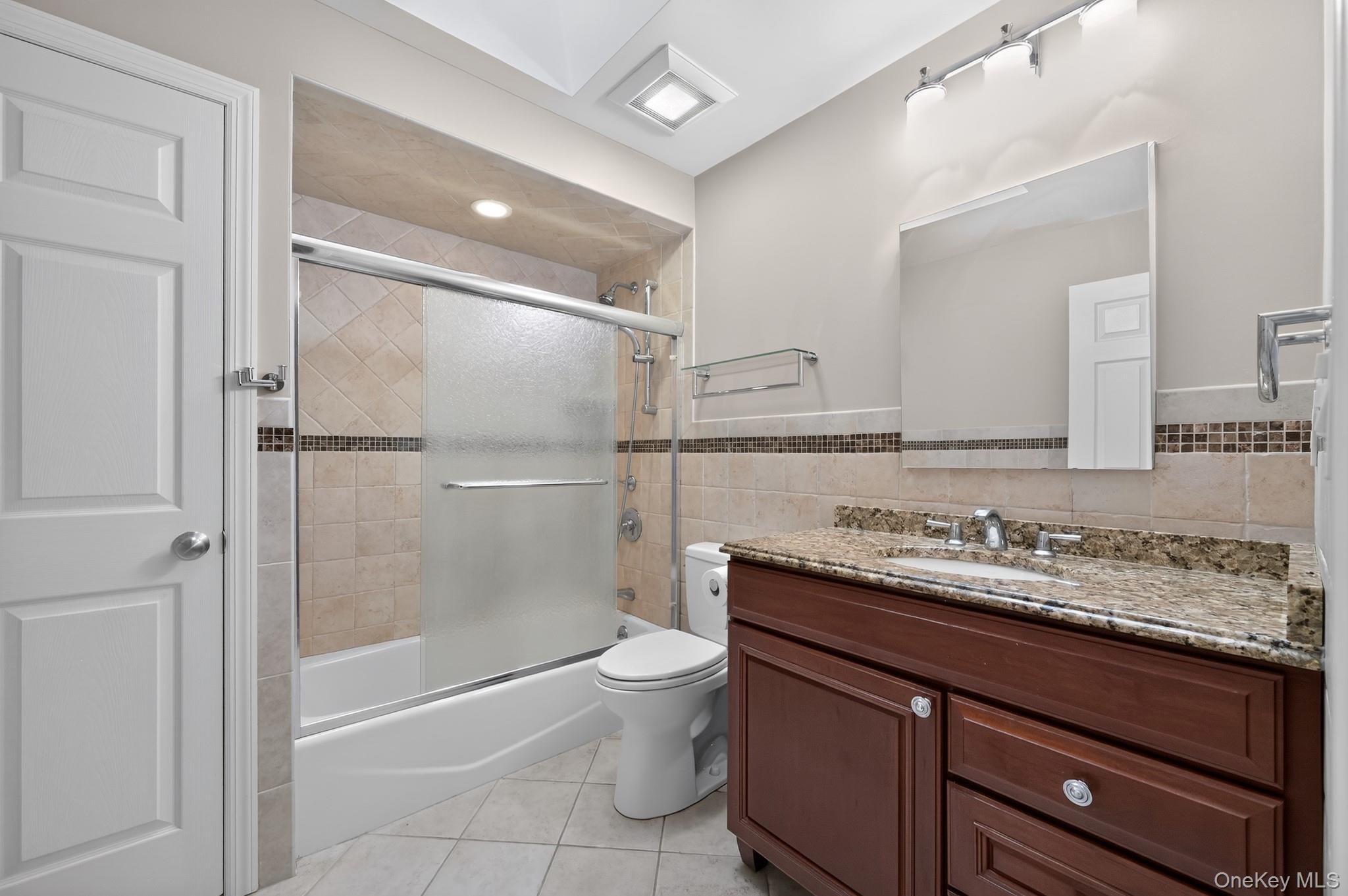 211 Waters Edge Property Photo 20