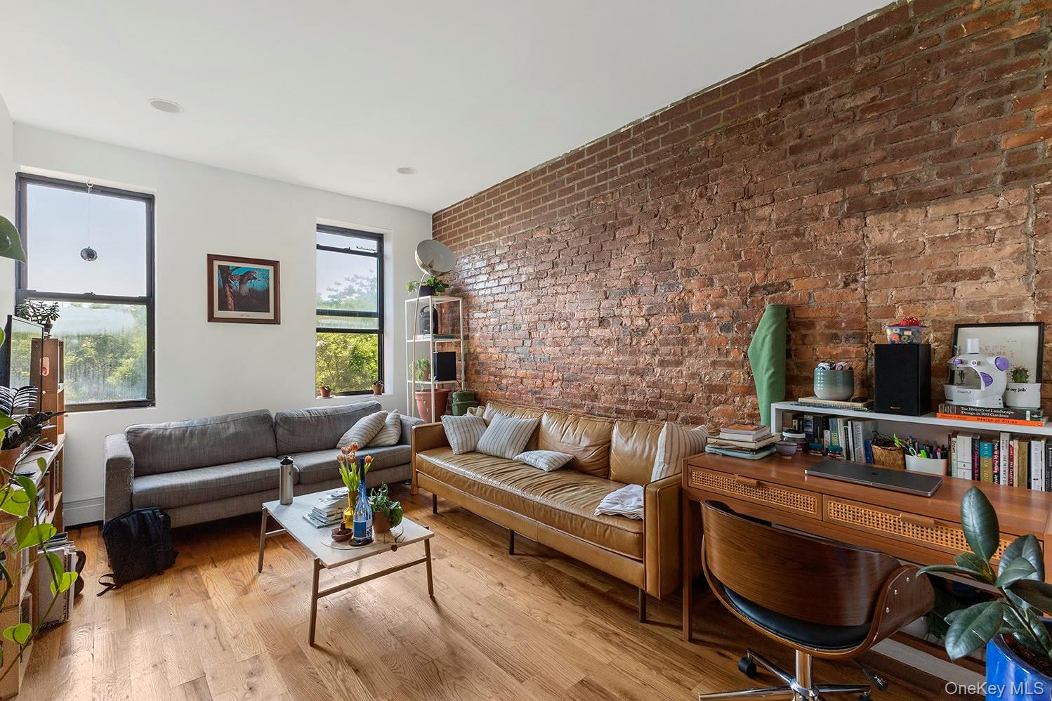 887 Lafayette Avenue Property Photo 7