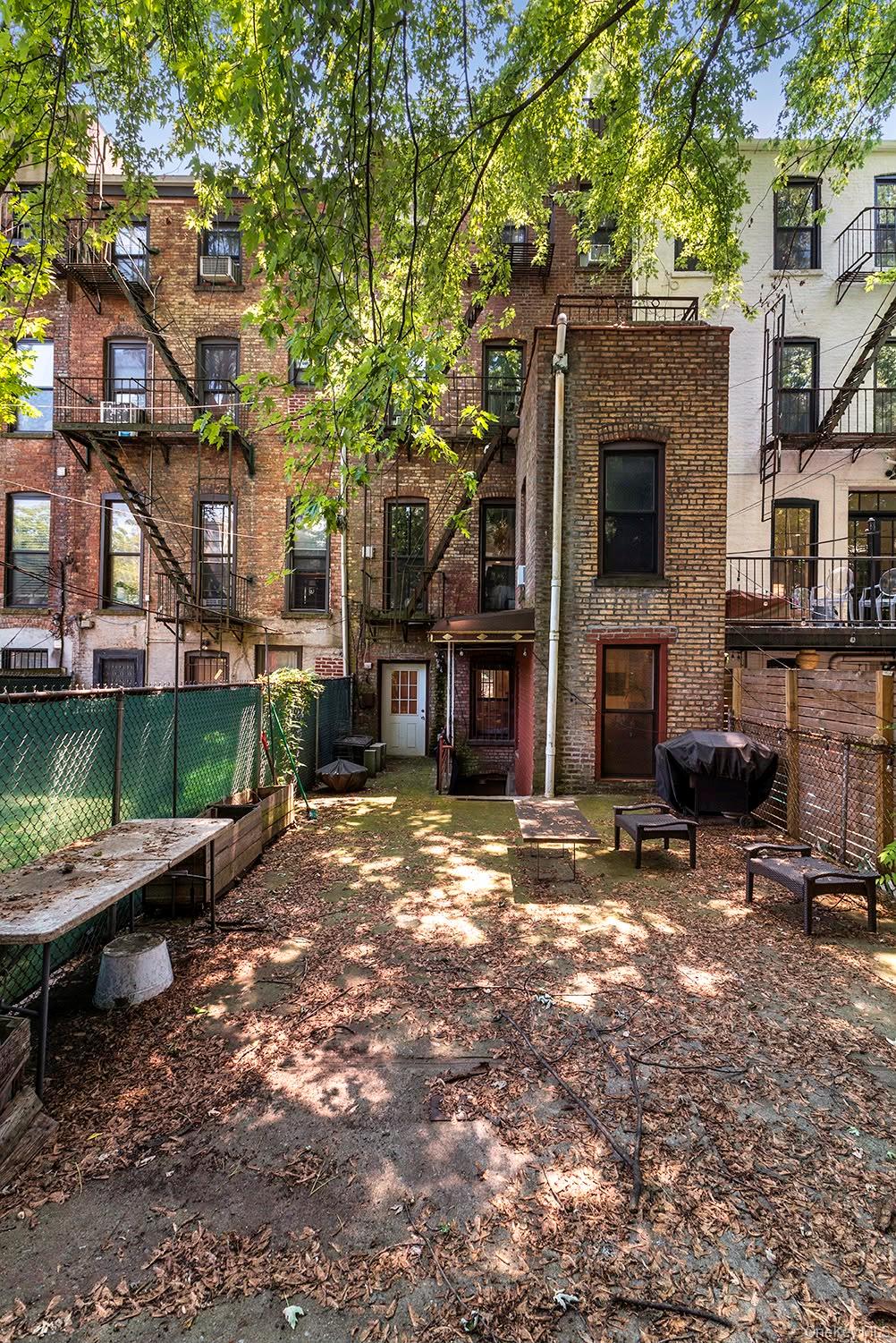 887 Lafayette Avenue Property Photo 32