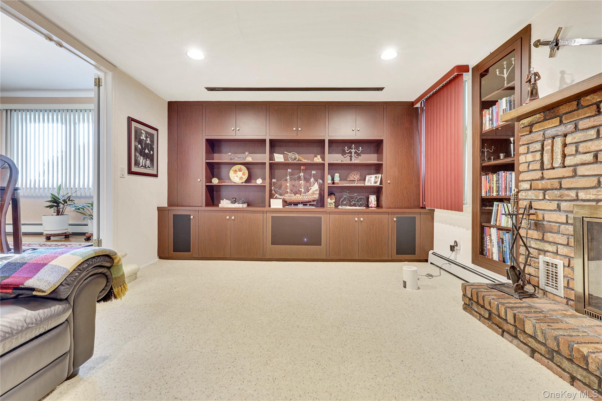 17 Lafayette Drive Property Photo 19