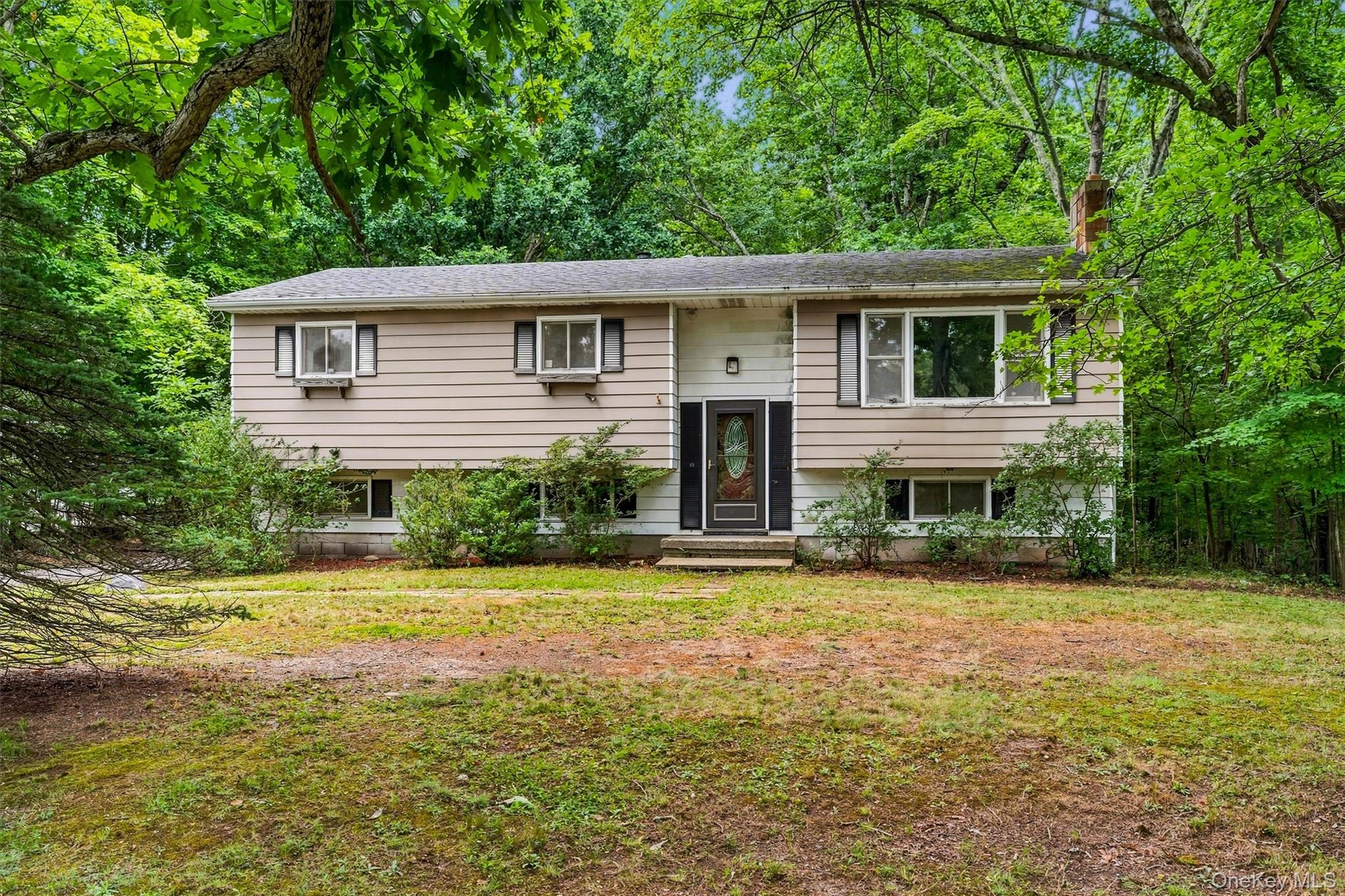 804 S Plank Road Property Photo 4