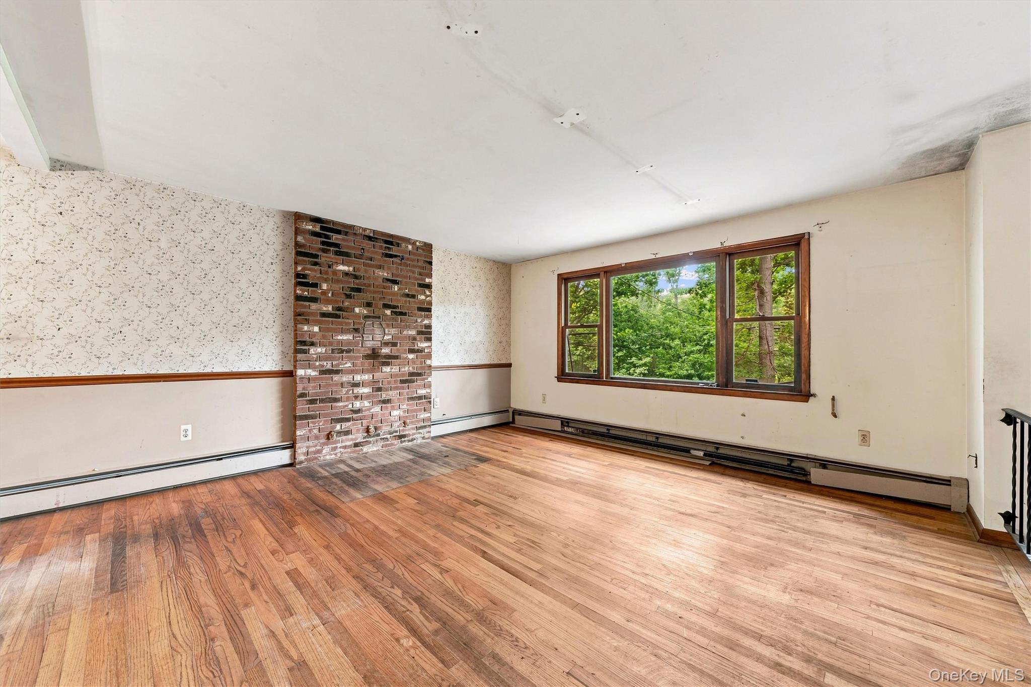 804 S Plank Road Property Photo 9