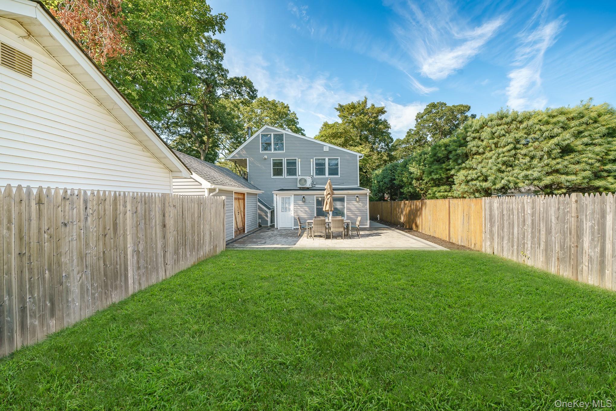 10 Hill Street Property Photo 10