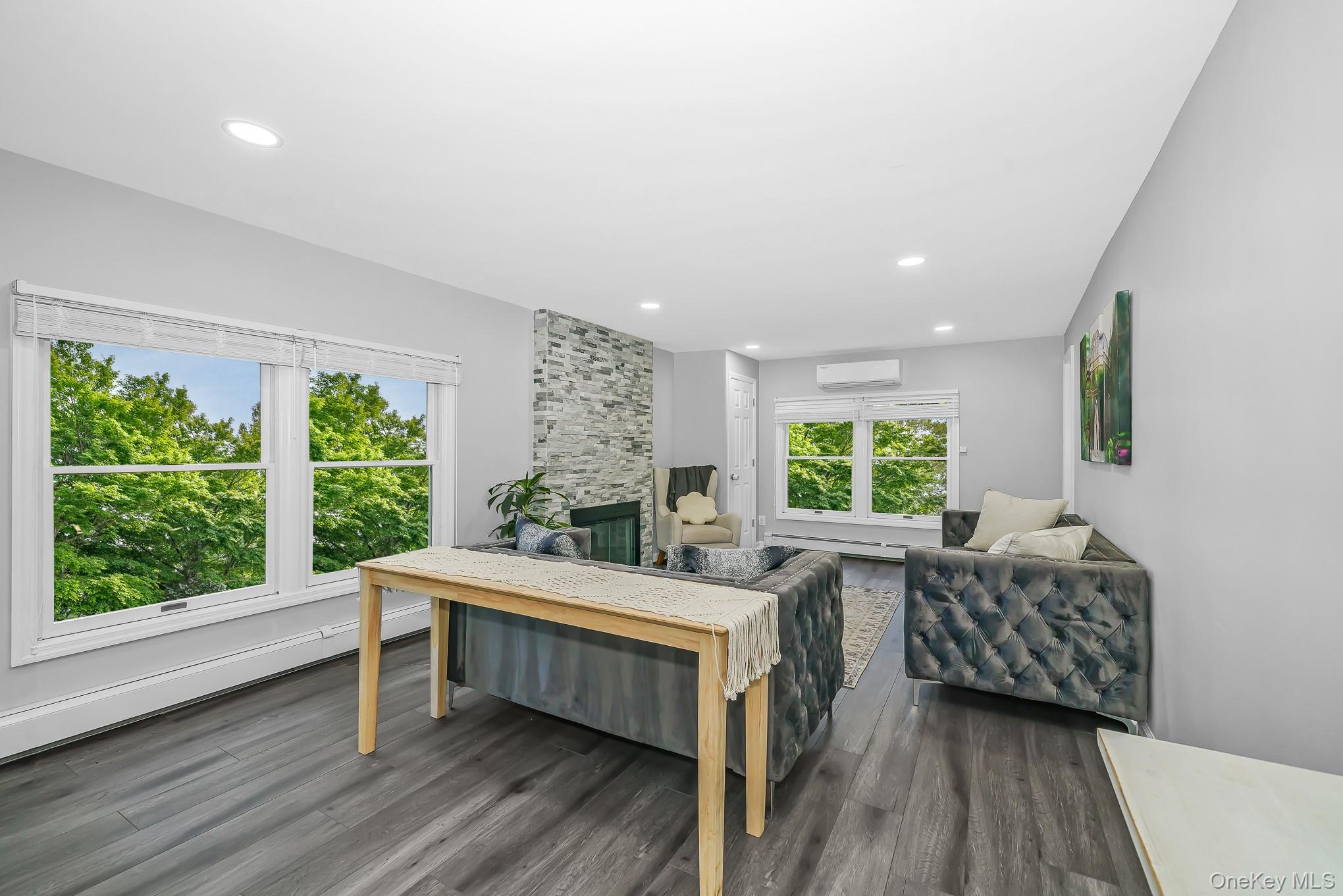 10 Hill Street Property Photo 12
