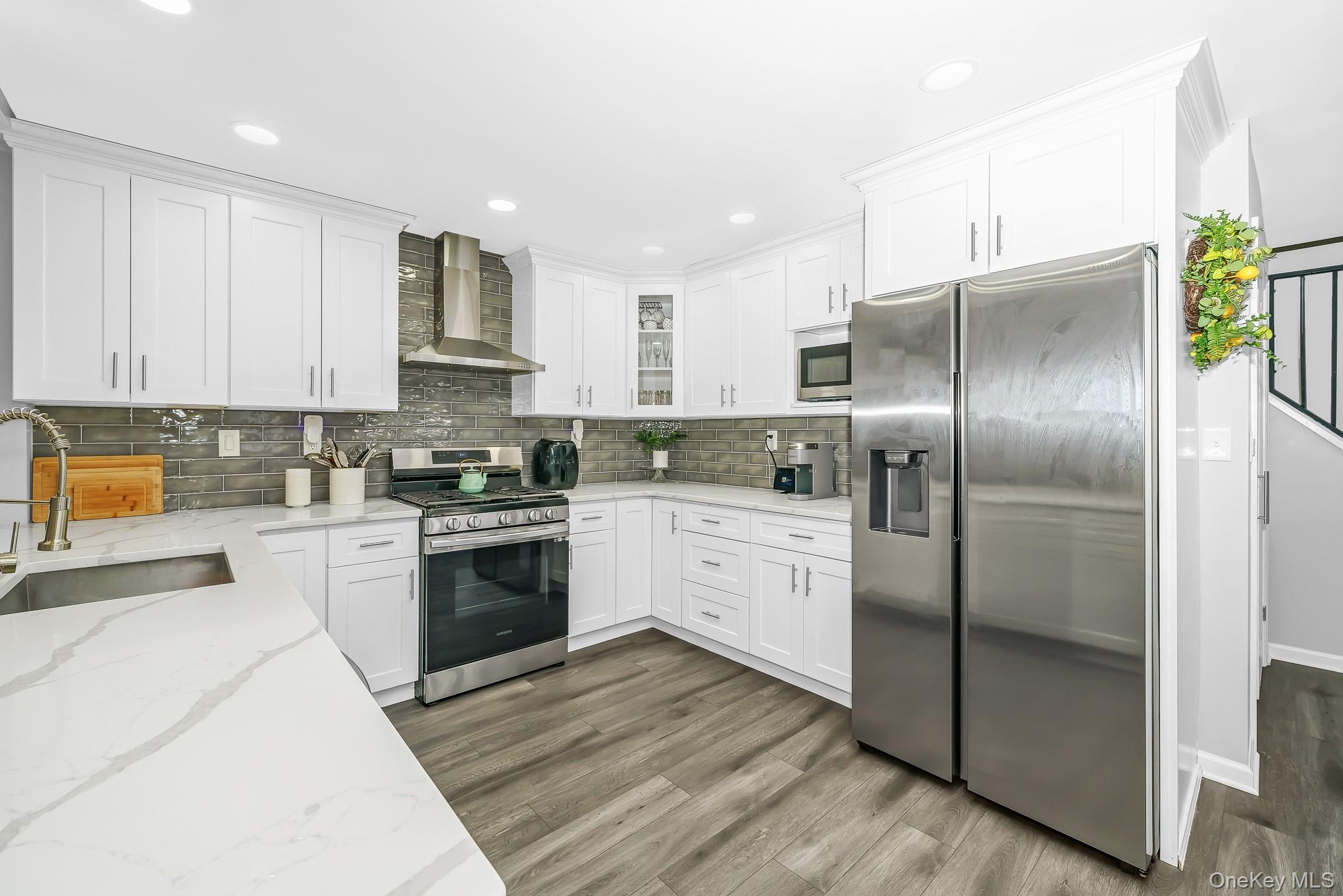 10 Hill Street Property Photo 25