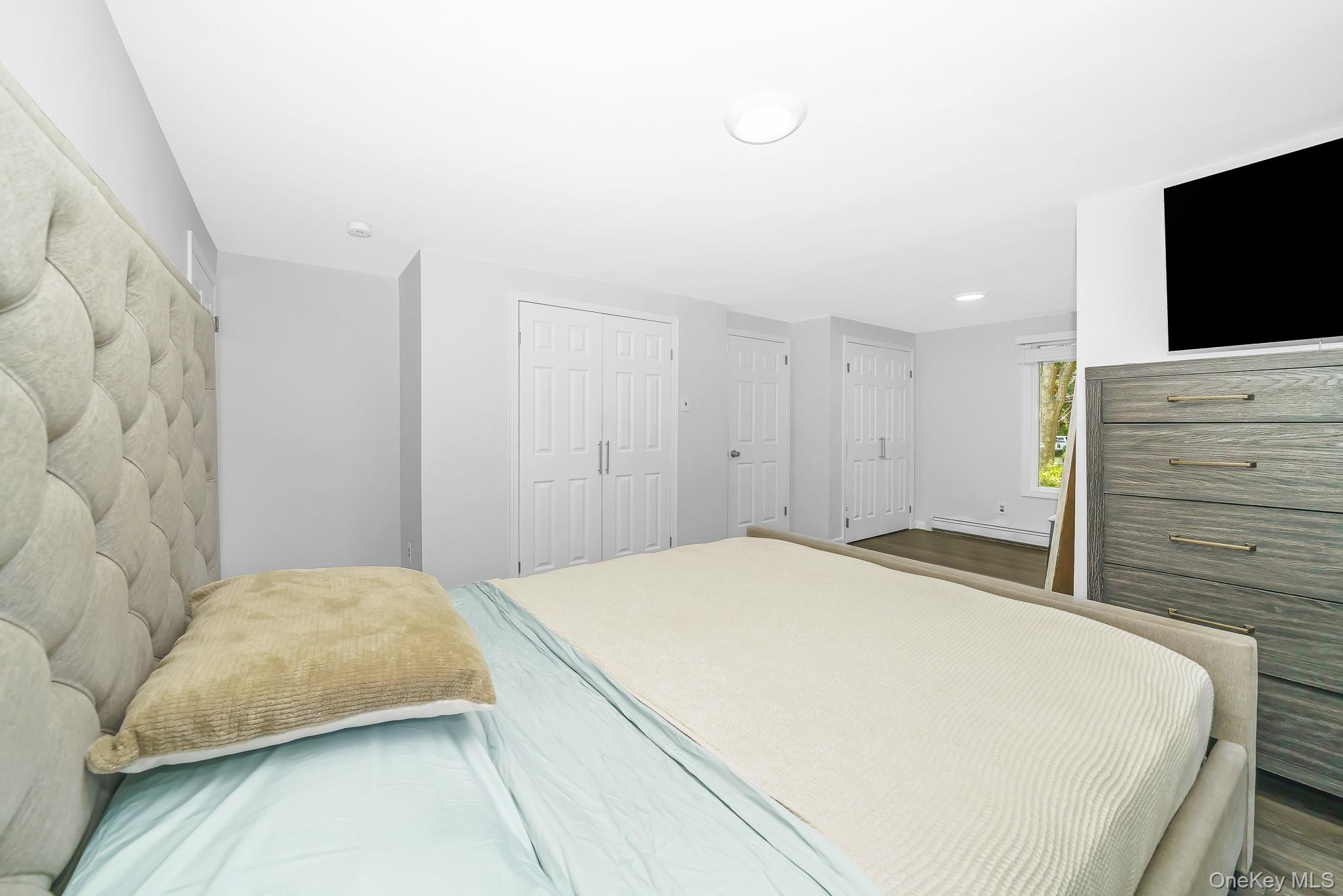 10 Hill Street Property Photo 37