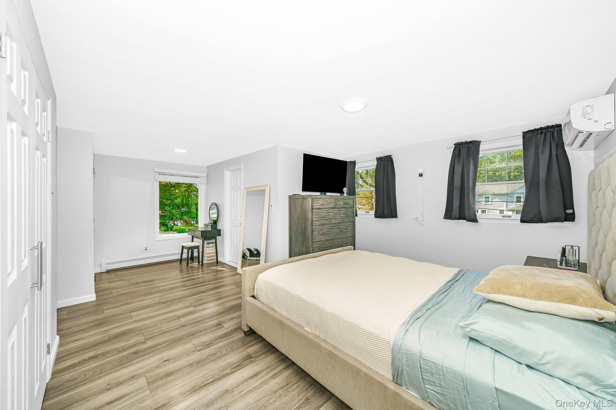 10 Hill Street Property Photo 40
