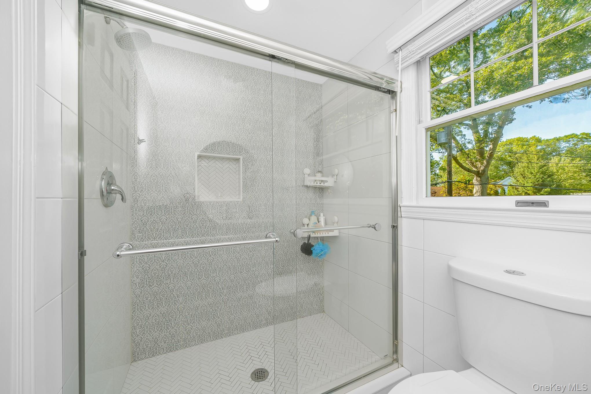 10 Hill Street Property Photo 42