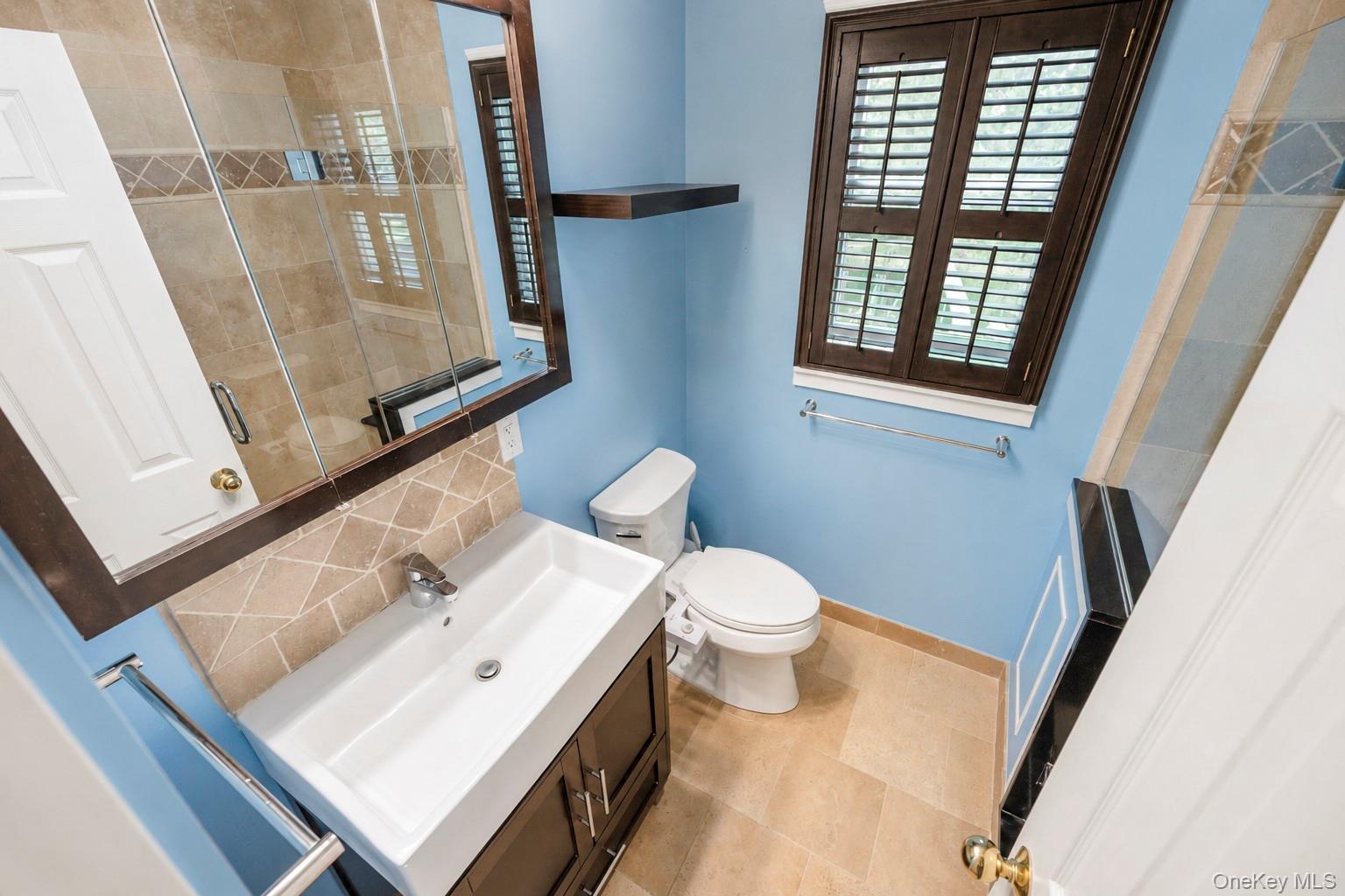 255 Lake Avenue Property Photo 37
