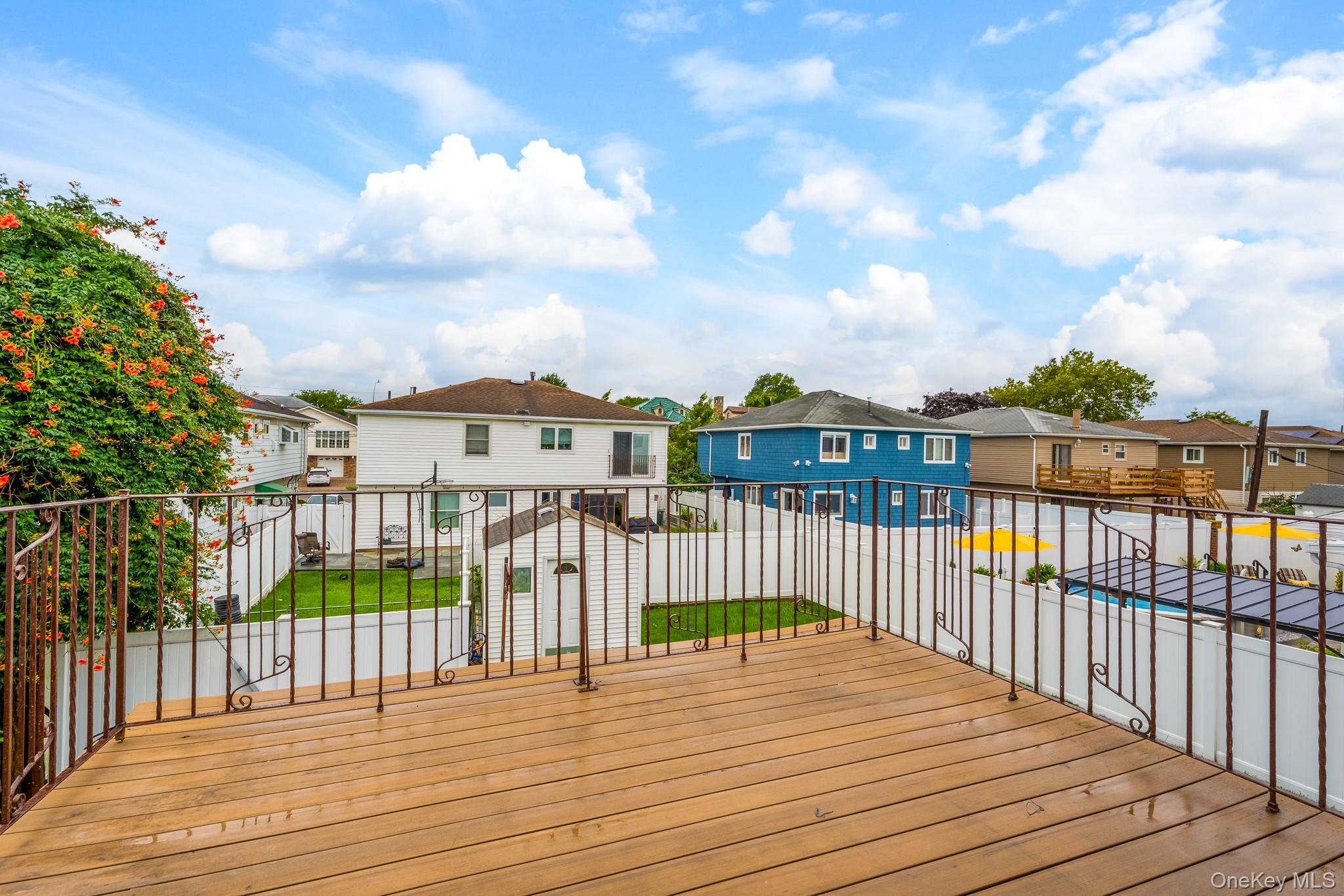 164-30 85th Street Property Photo 10
