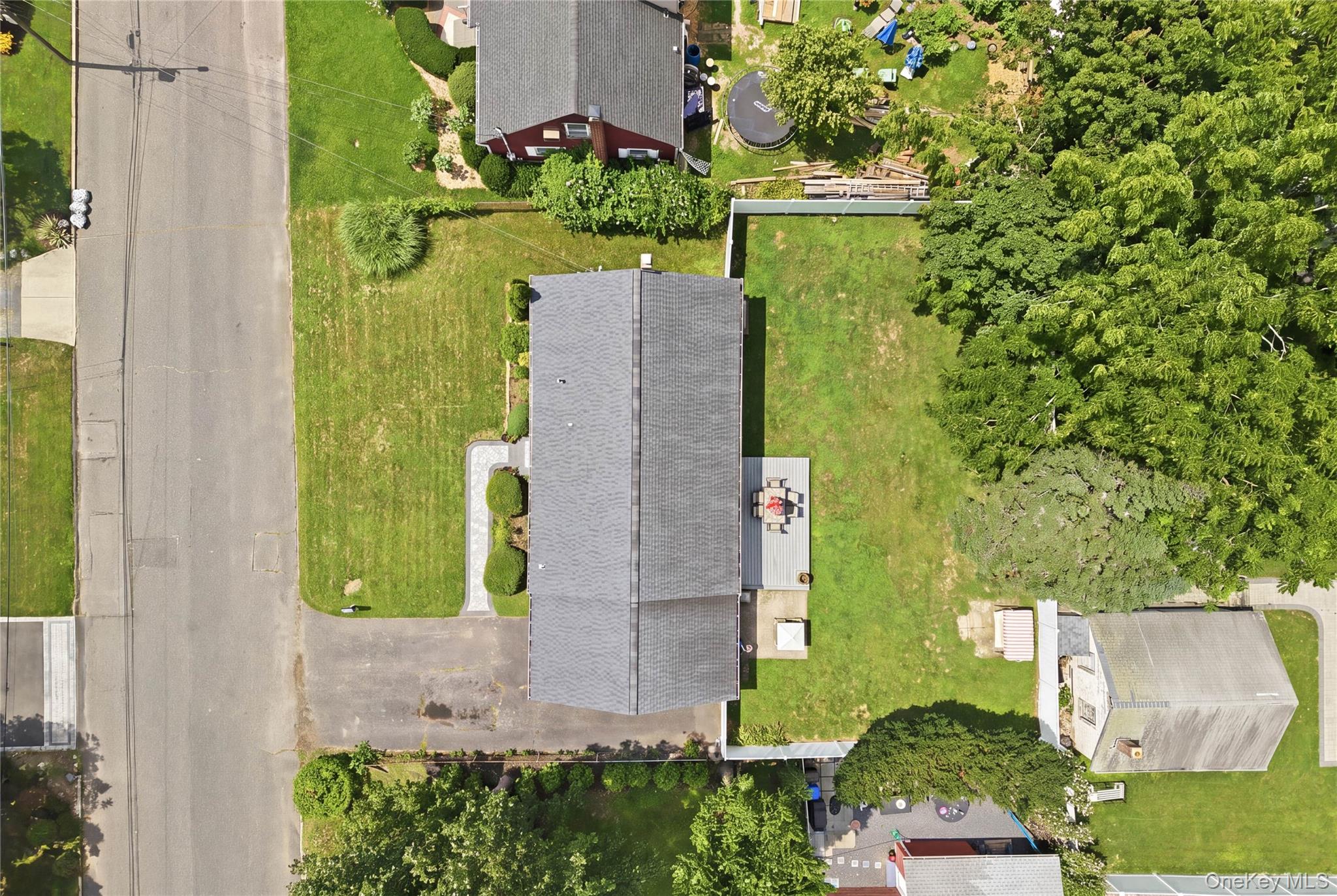96 E 12th Street Property Photo 34