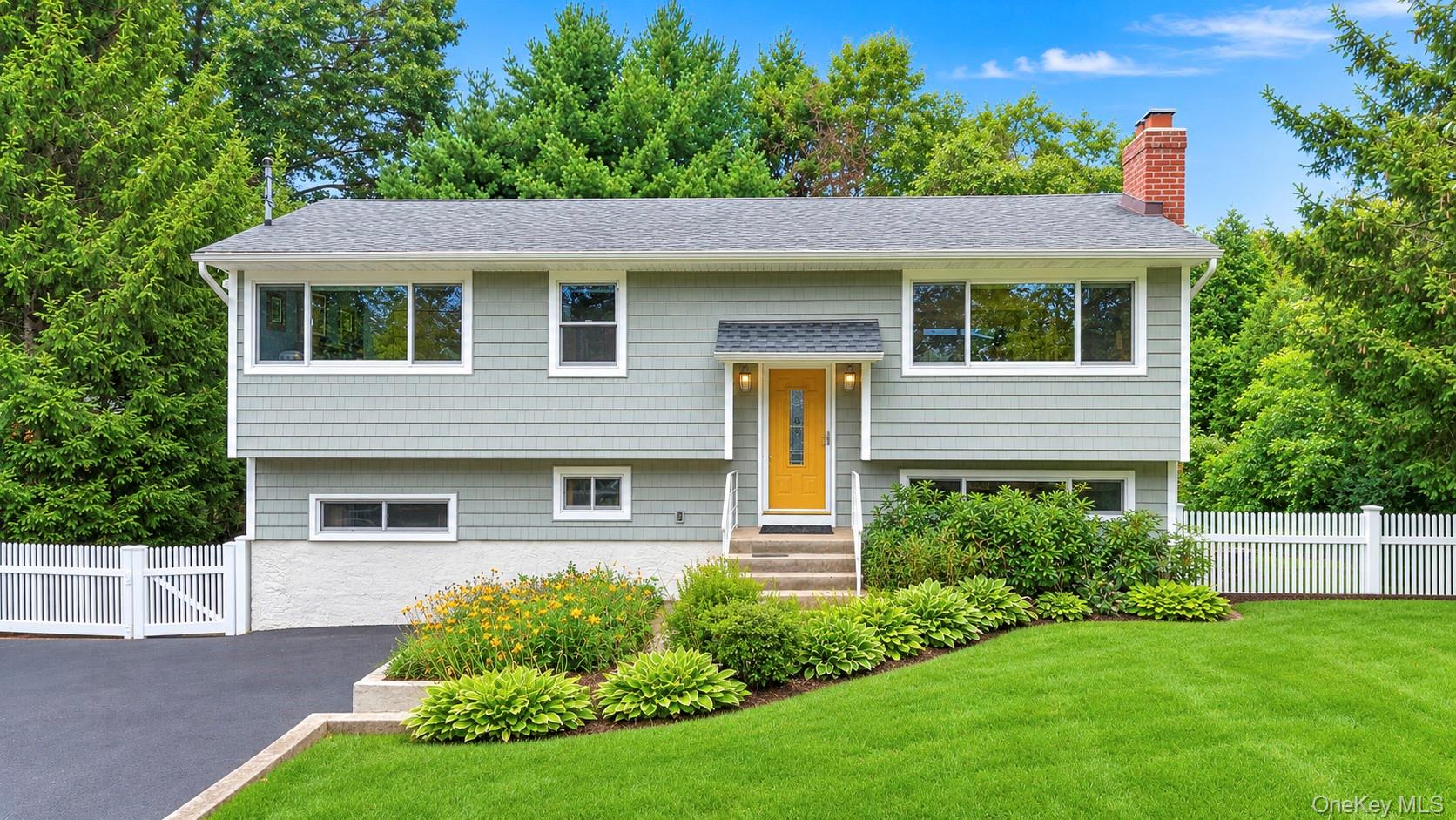 34 Forest Avenue Property Photo 1