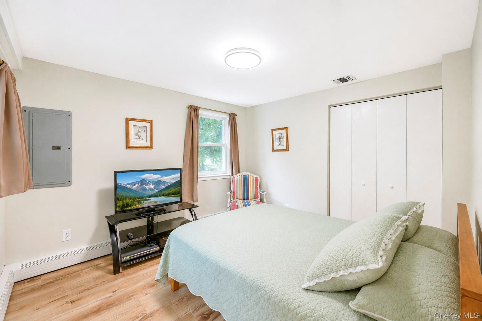 34 Forest Avenue Property Photo 24
