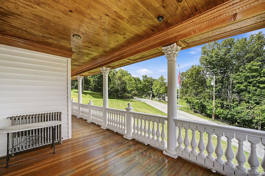 7 Lake Avenue Property Photo 19