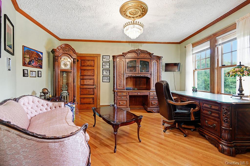 7 Lake Avenue Property Photo 46