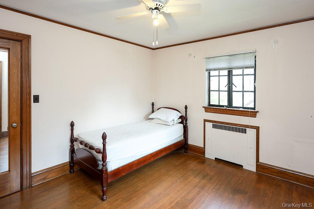 8654 Somerset Street Property Photo 13