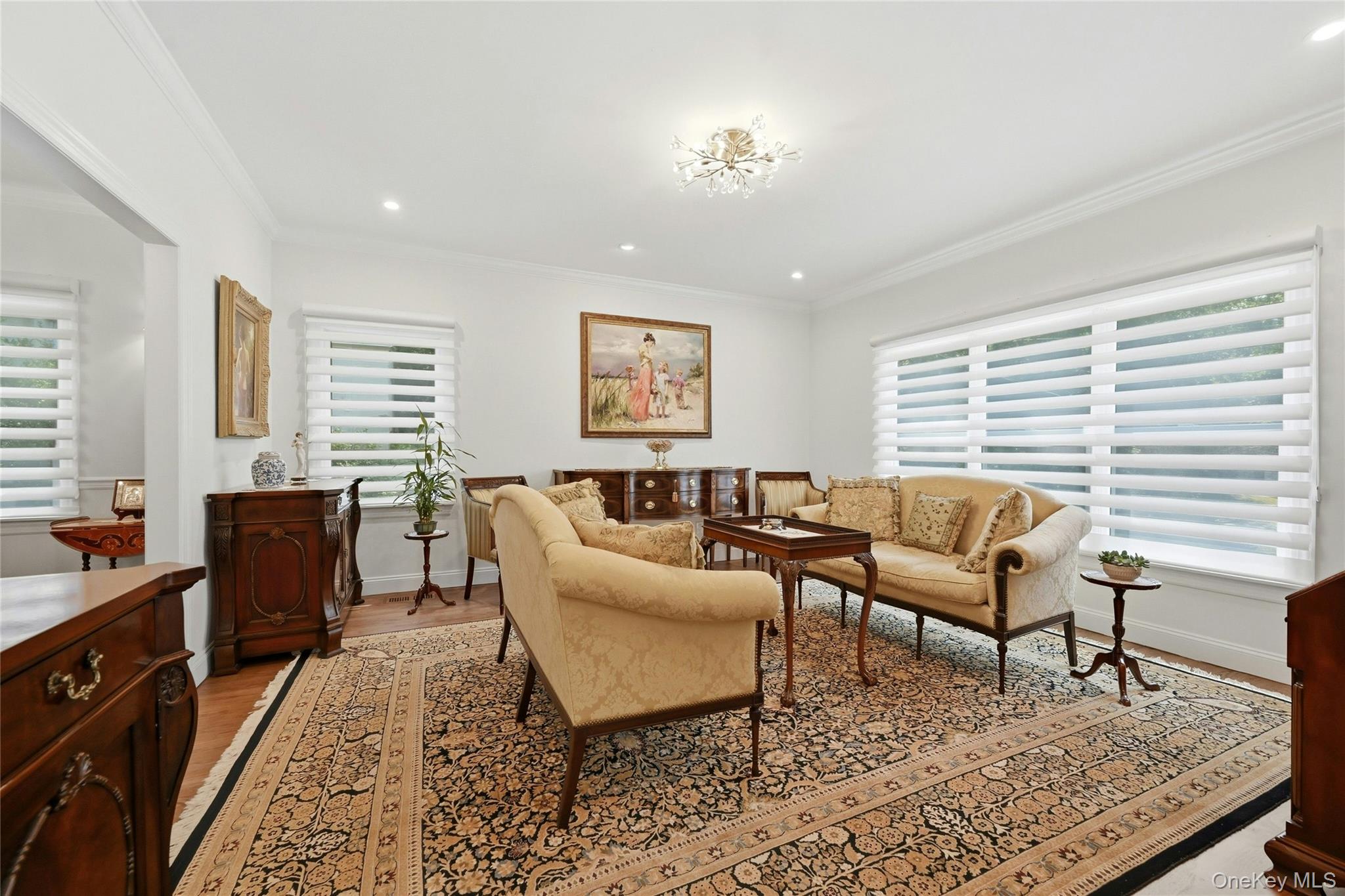 7 Cotswold Drive Property Photo 8
